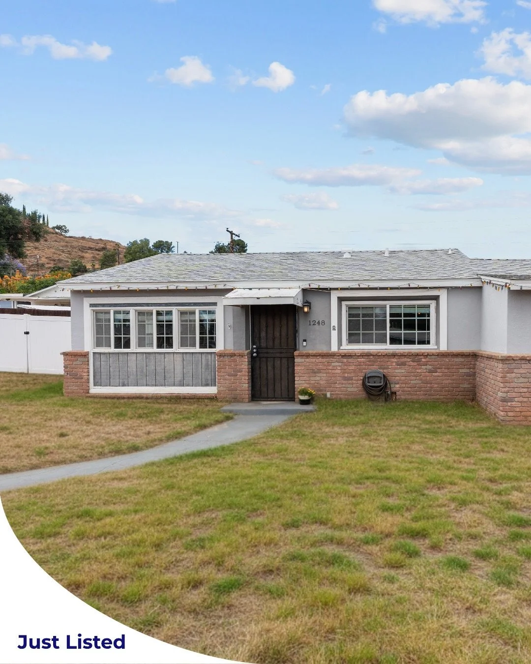 1248 Dawnridge Ave, El Cajon &bull; $724,900

Welcome to 1248 Dawnridge Ave, a single story 3 bed, 2 bath home on nearly 1/3 acre of flat, usable land - for under $725,000! Move in with peace of mind knowing big ticket items have been upgraded in the