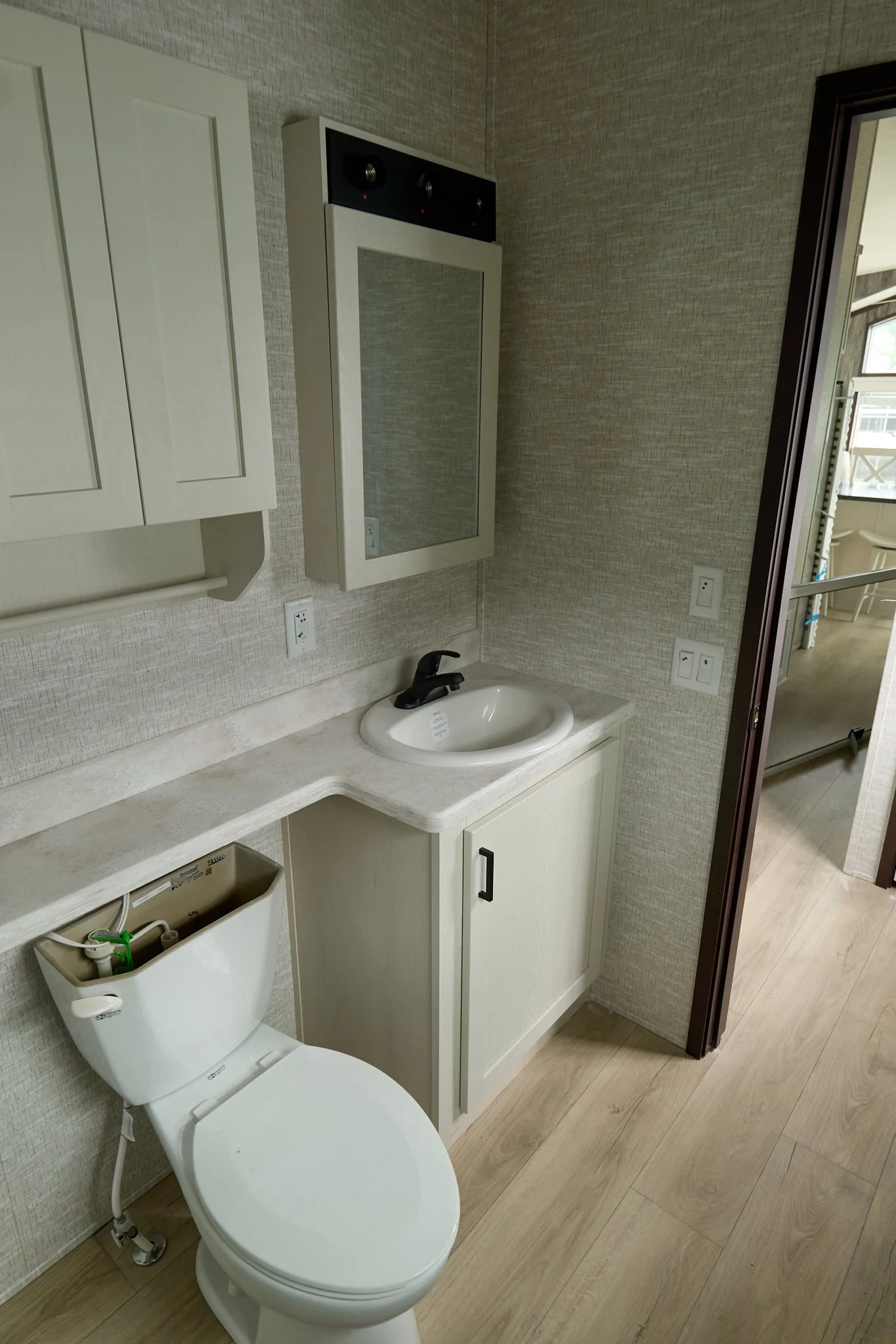 2026 Fairmont Country Manor 148033 2.jpg