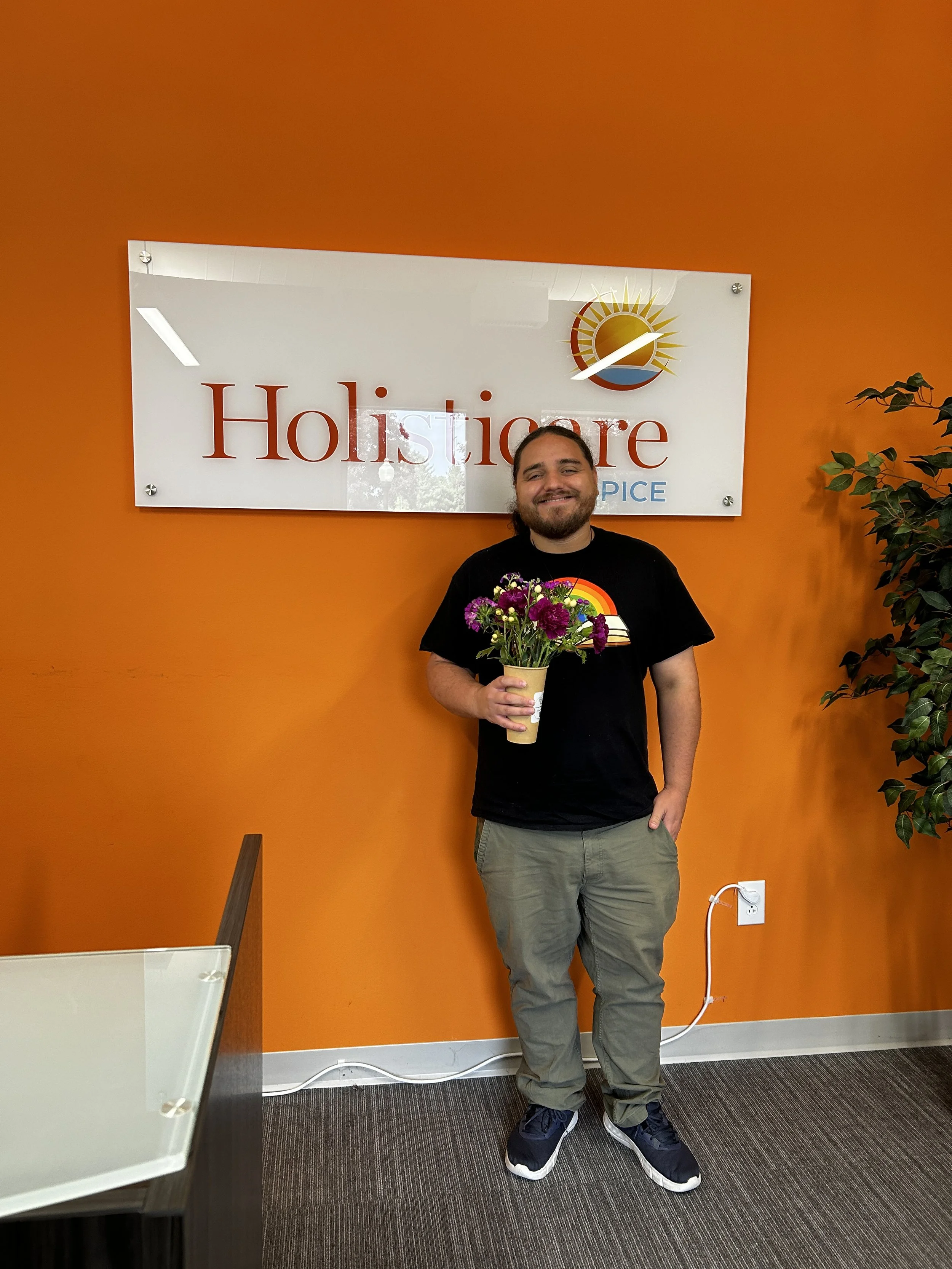 9/1 - Beautiful bouquets gifted to patients at Holisticare Hospice 