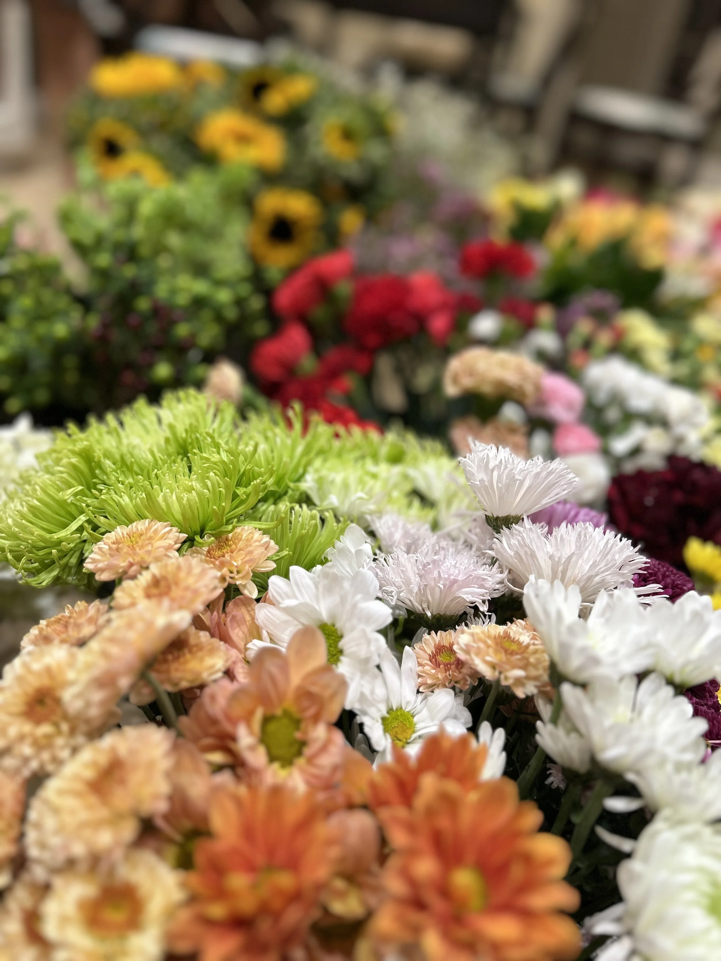 Big thank you to Whole Foods Markets for helping us make a difference with their flower donation on 8/22! 