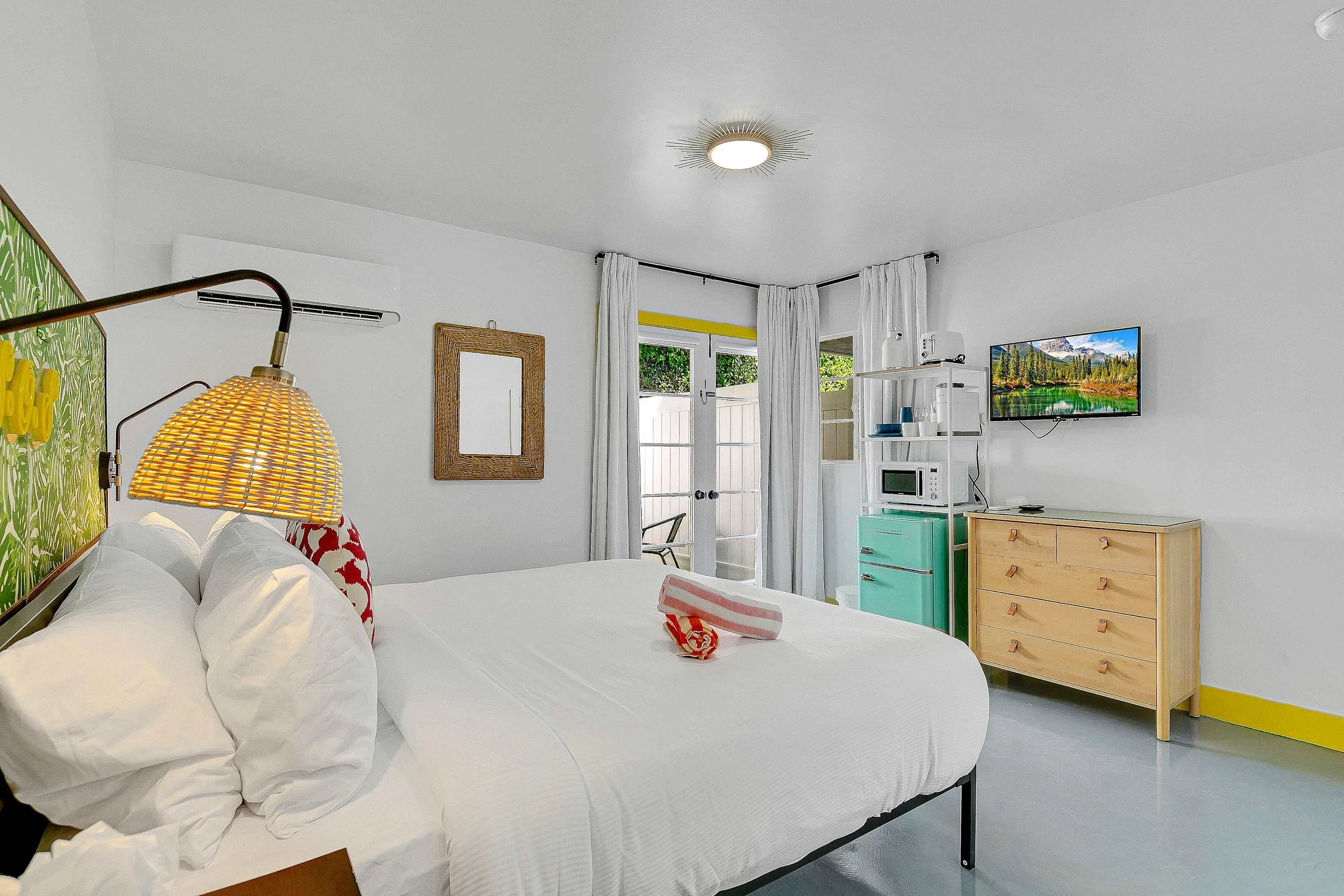 king room 2.jpg