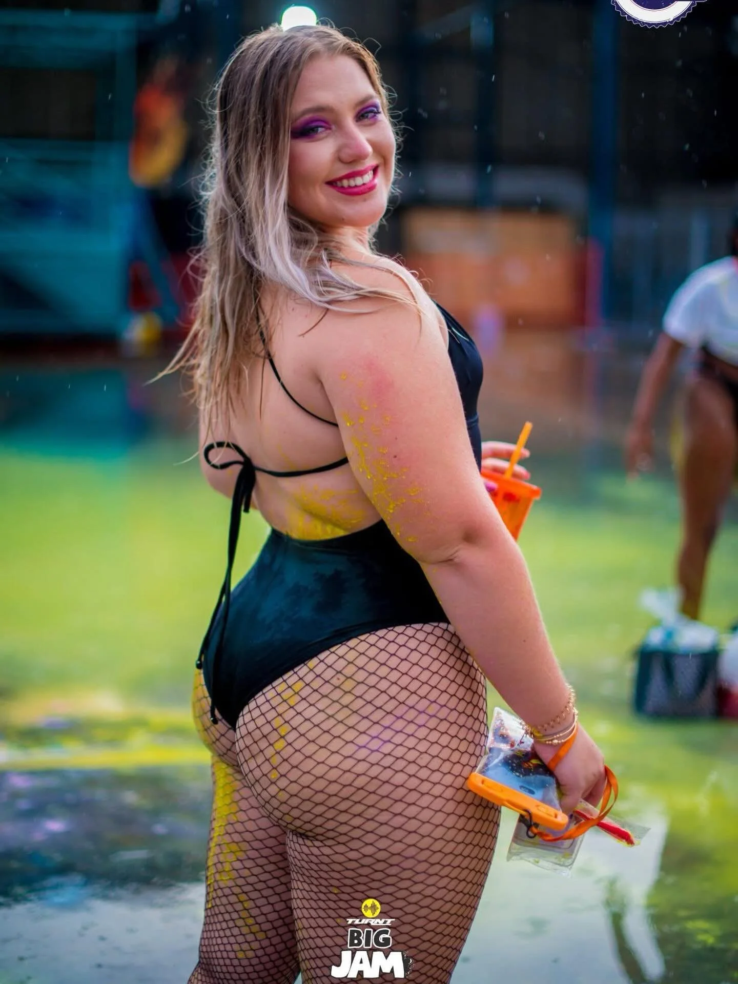 Who&rsquo;s ready for the best weekend ever?🔥🏝️

🎨Paint, Powder 
💦- waterrrrr
🕑- 3am - 9am
🥃- Drinks Inclusive
📍- TBA

Lock in and grab your tickets now: www.vibeweeknd.com or you can purchase tickets from any of the committee members listed 
