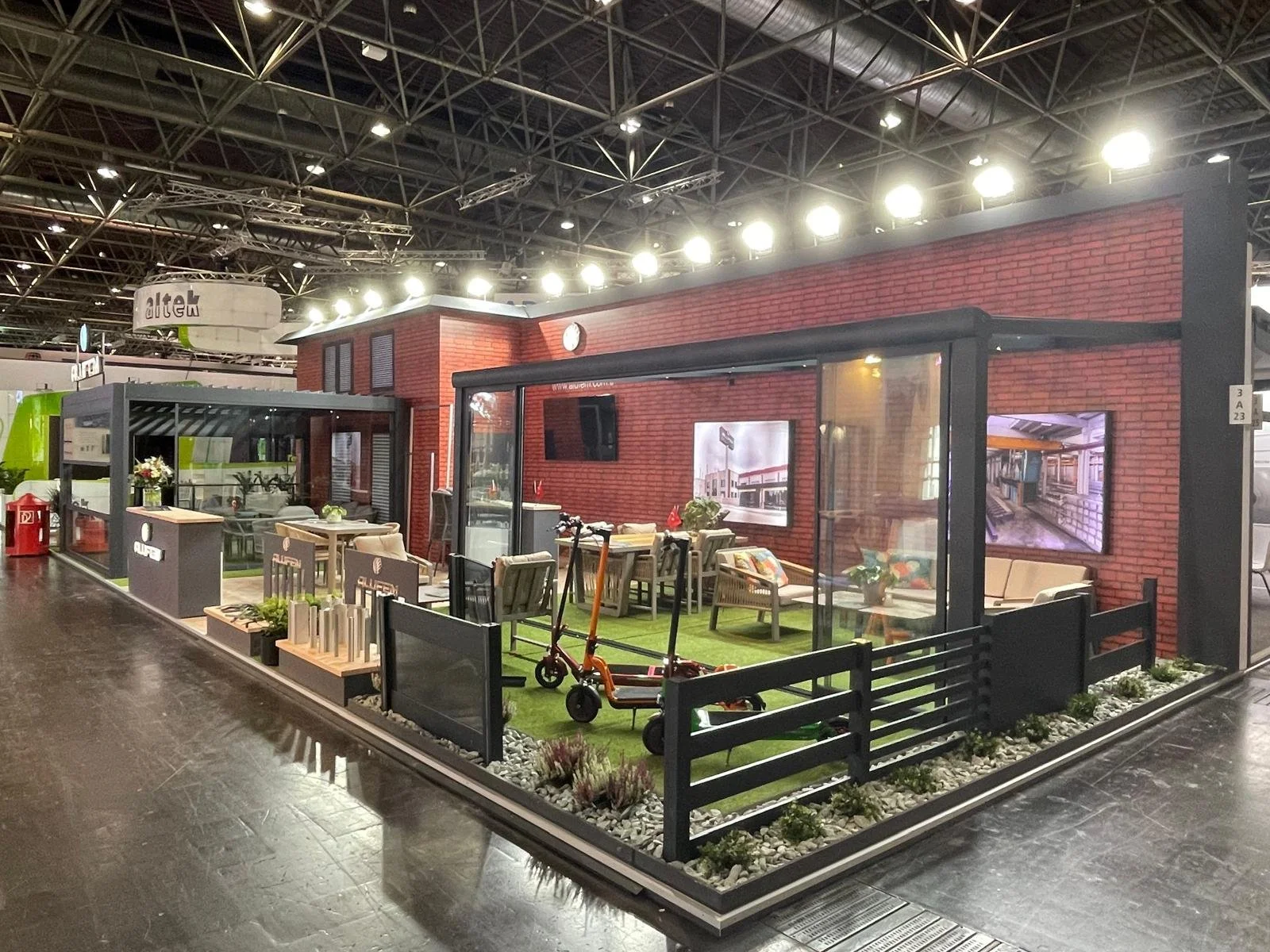 WhatsApp Image 2026-02-13 at 17.46.10 (4).jpeg