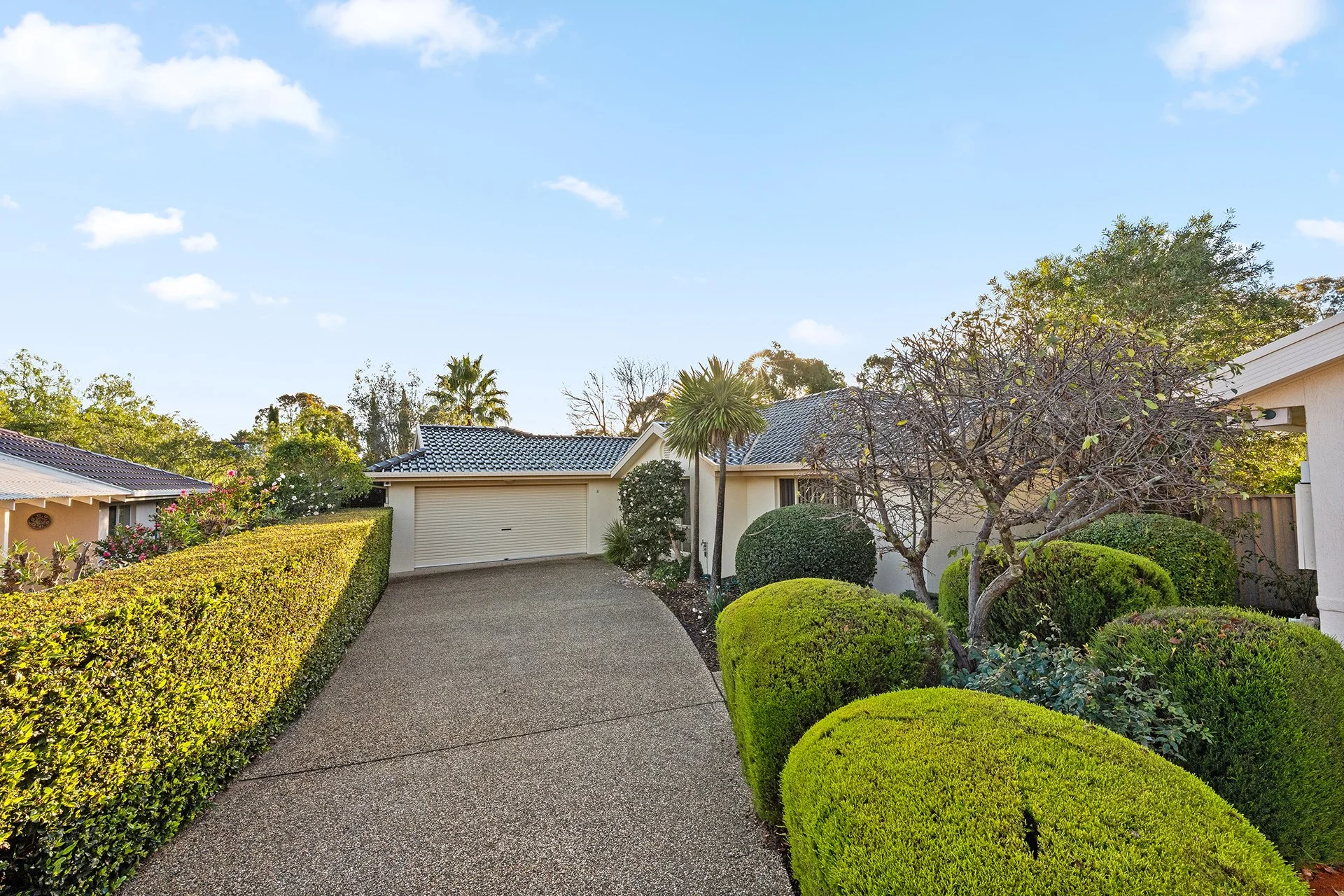 8/5 Taronga Place