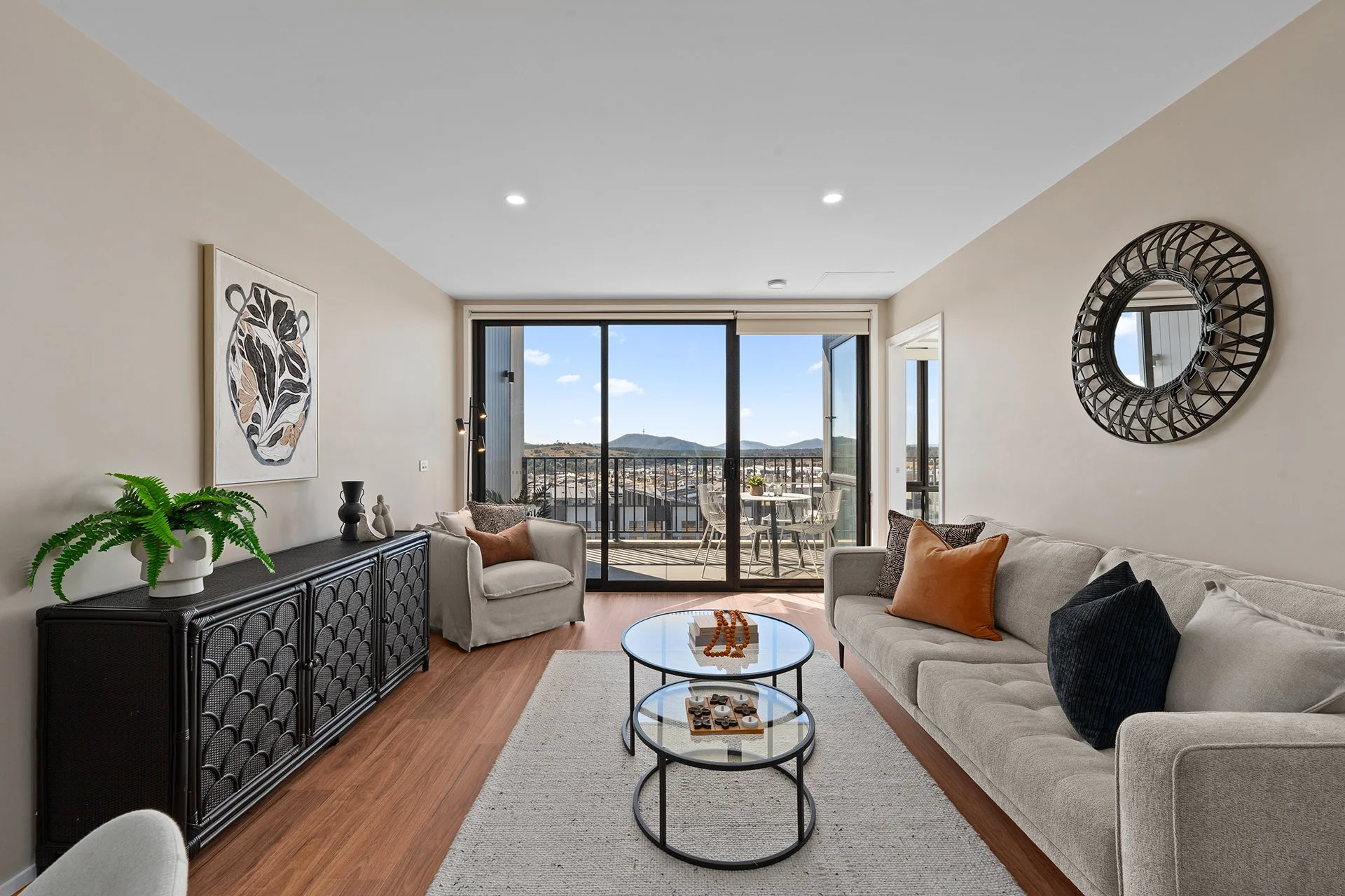 76/566 Cotter Road