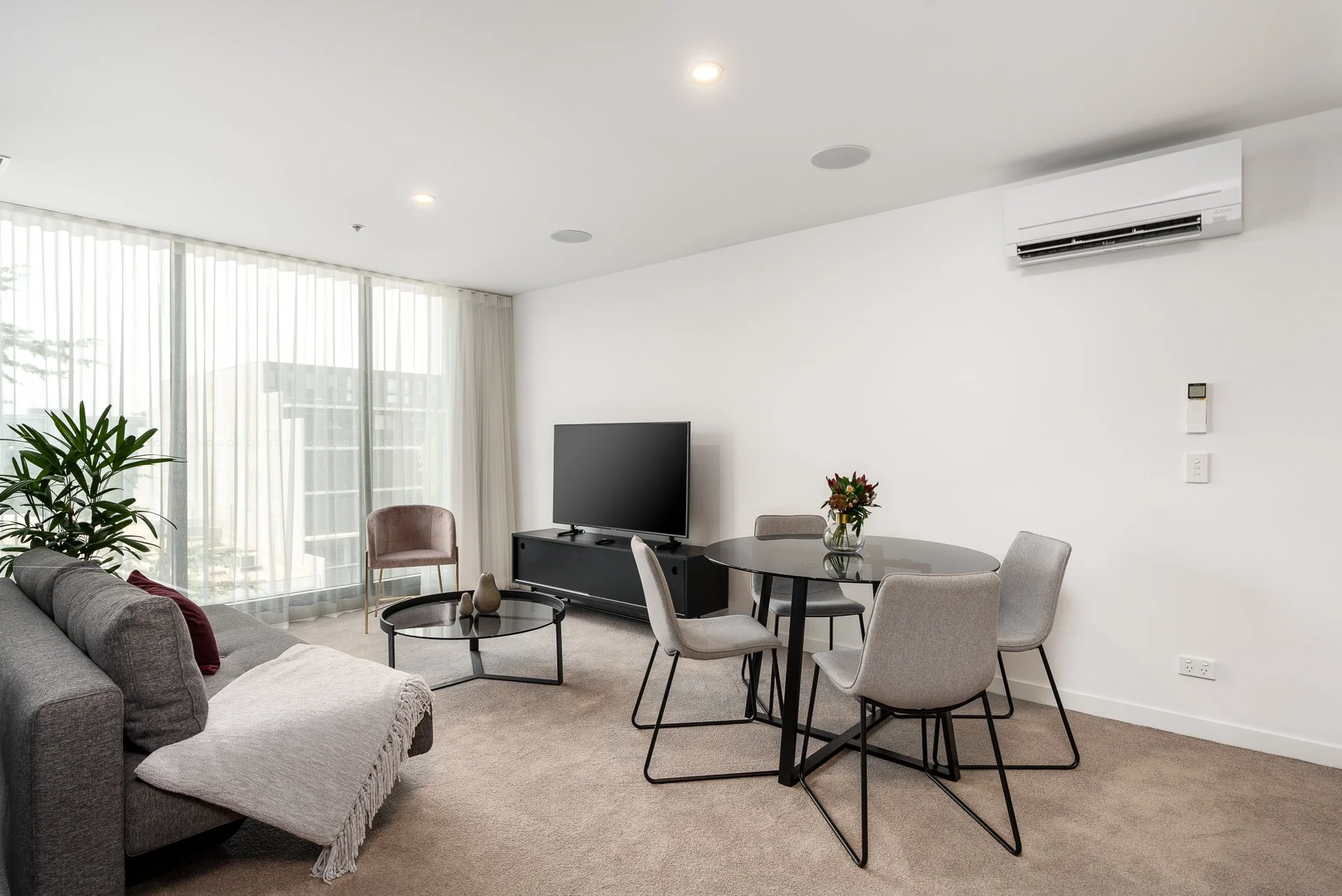 620/1 Elouera Street