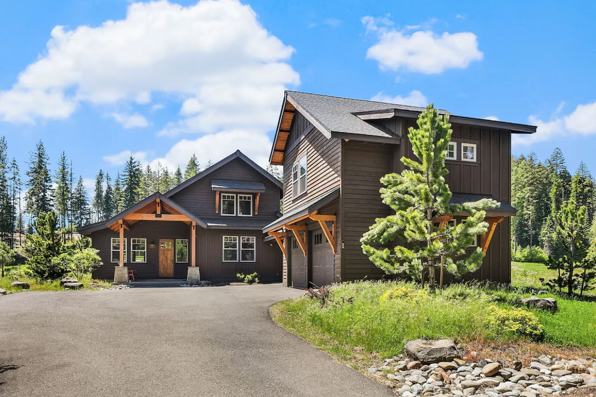 2026-04-04 11_40_32-Dominican - File Explorer.png