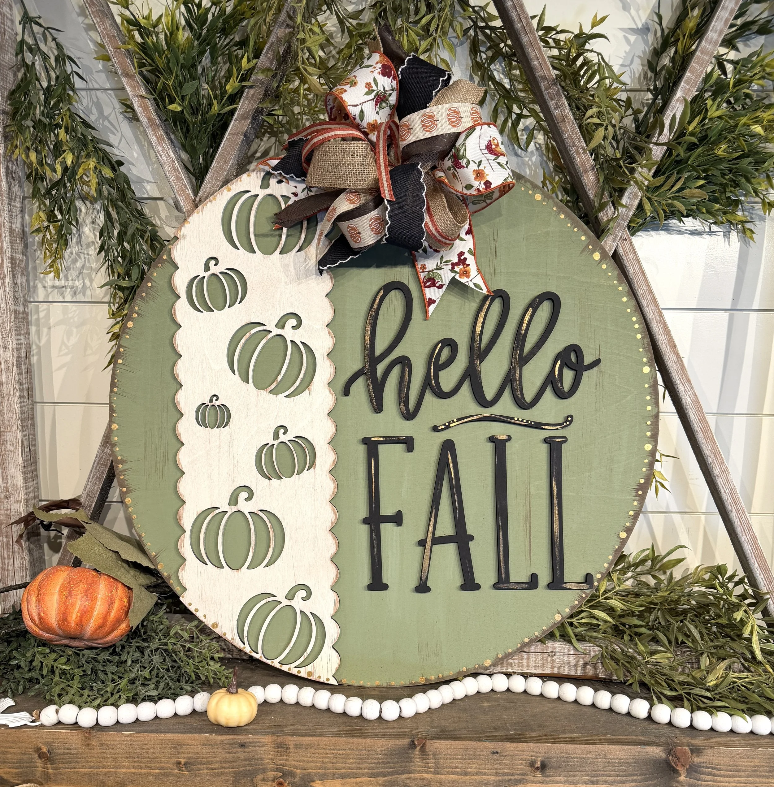 Hello Fall Round-Fall WC August.JPG
