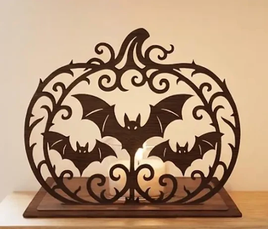 Pumpkin with Bats .png