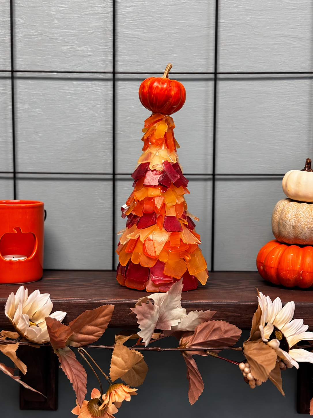 Fall with Pumpkin without Base.png
