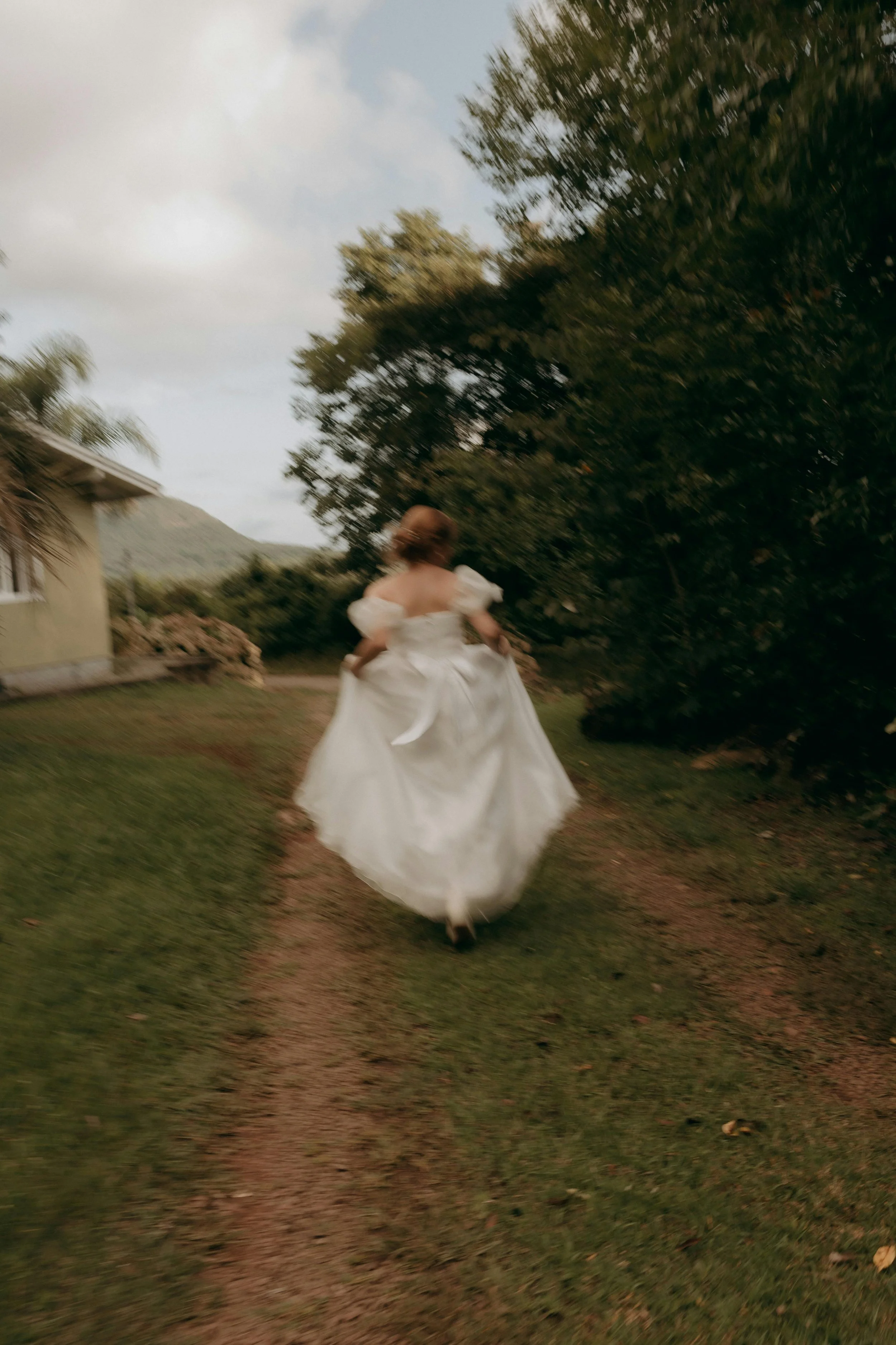 What Is a Micro Wedding? 