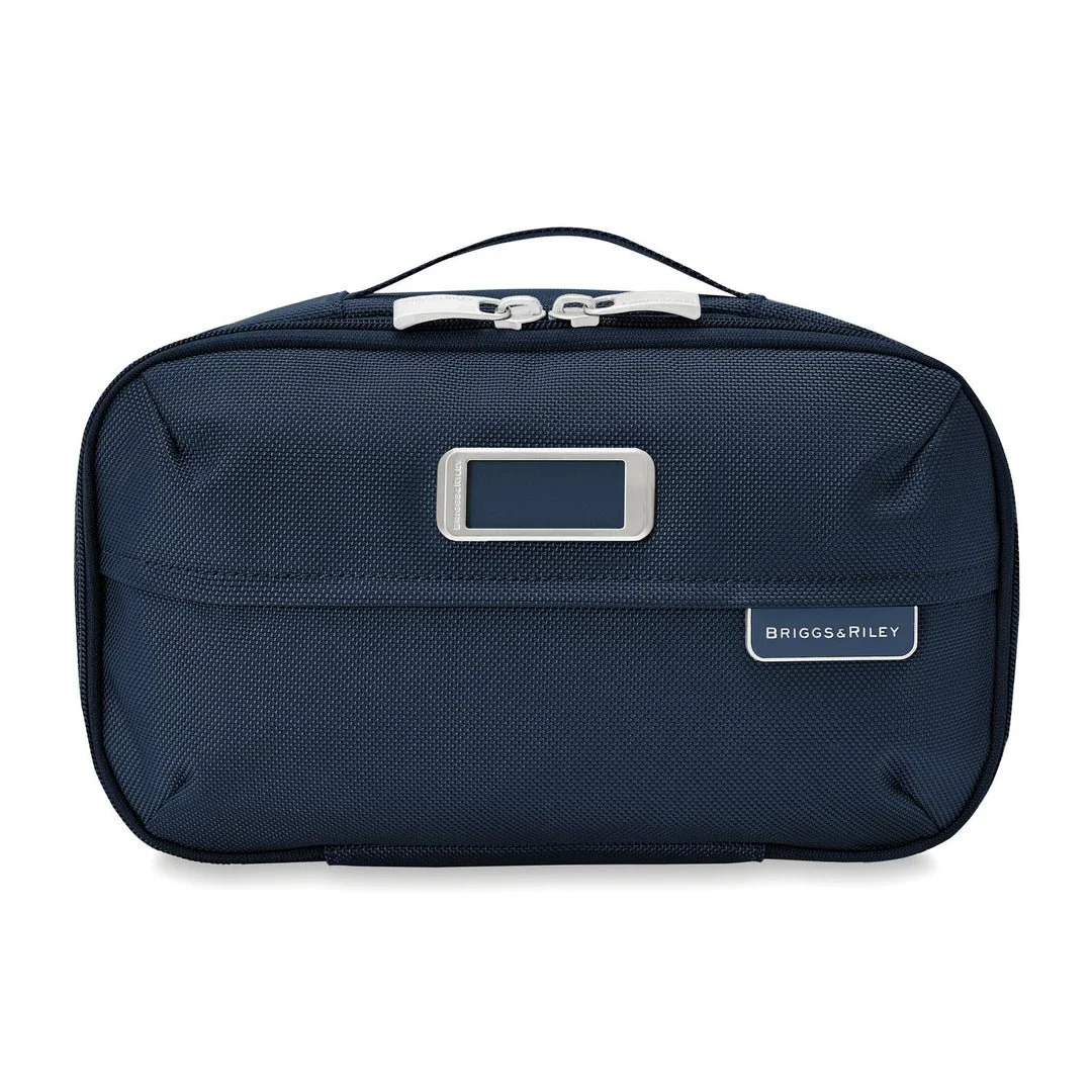 Baseline Expandable Essentials Kit Navy.jpg
