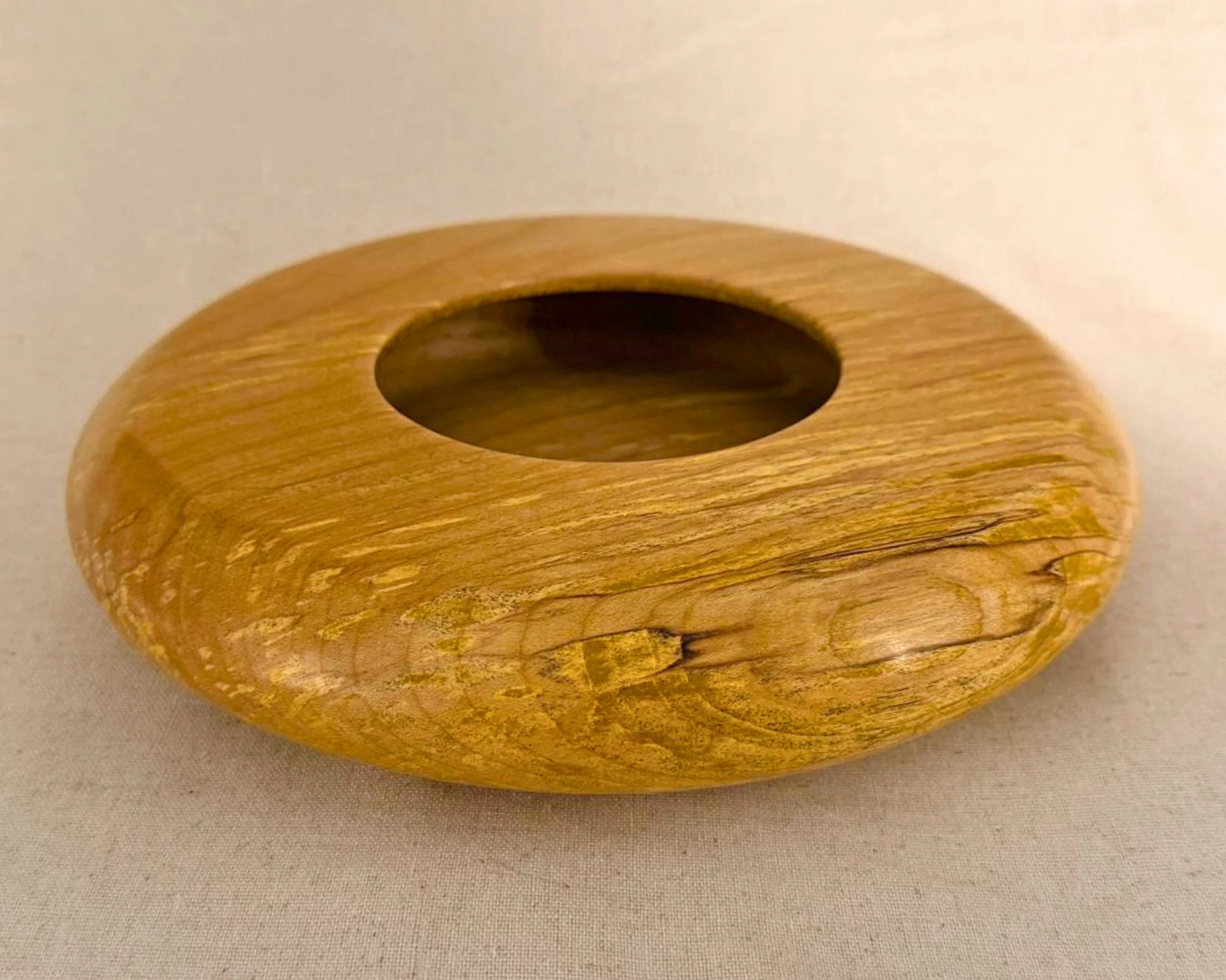 Figured Maple Closed Form (Low Profile)
