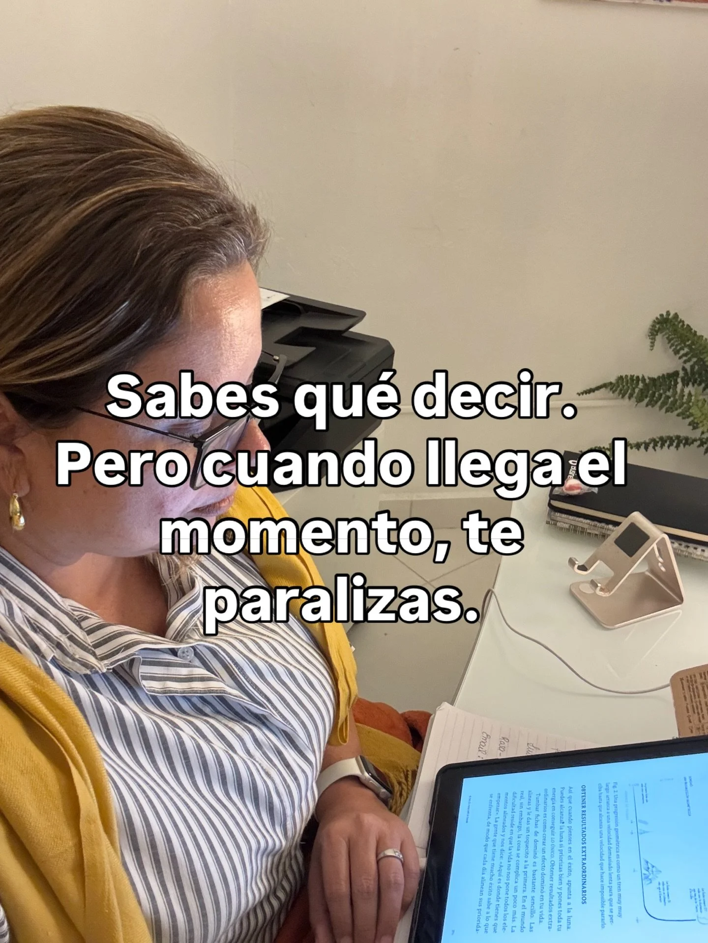 ➡️No siempre necesitas m&aacute;s informaci&oacute;n. Muchas veces ya sabes qu&eacute; hacer. Lo que te frena no es la falta de herramientas, es la ansiedad que aparece justo cuando toca sostenerte. Por eso entender tu patr&oacute;n no basta: necesit