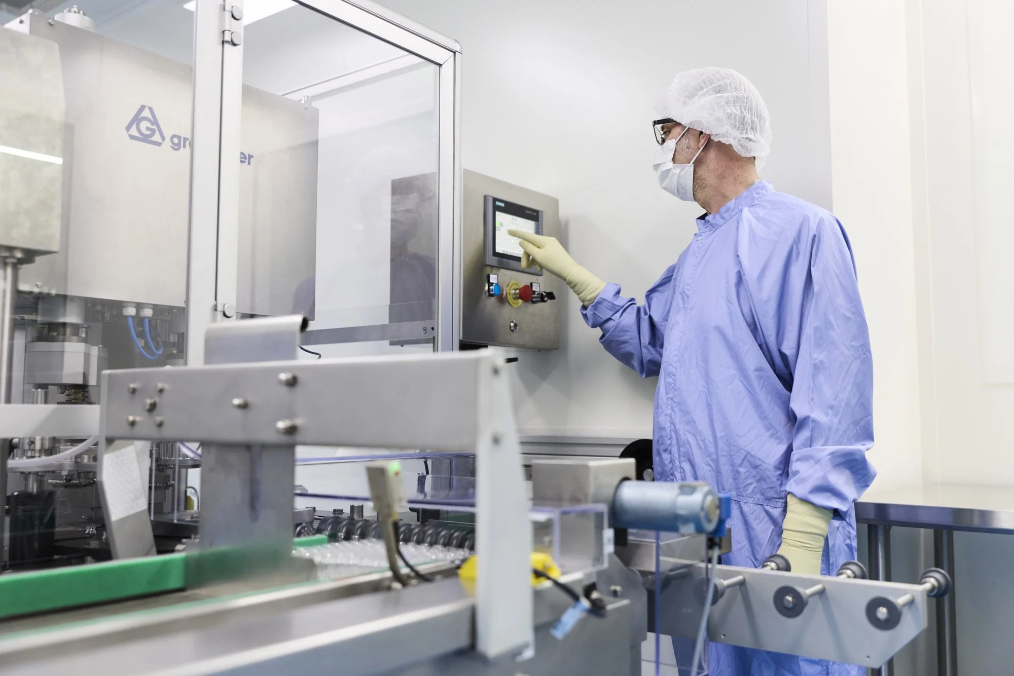 KP 064 Pure Solutions 181225.jpg