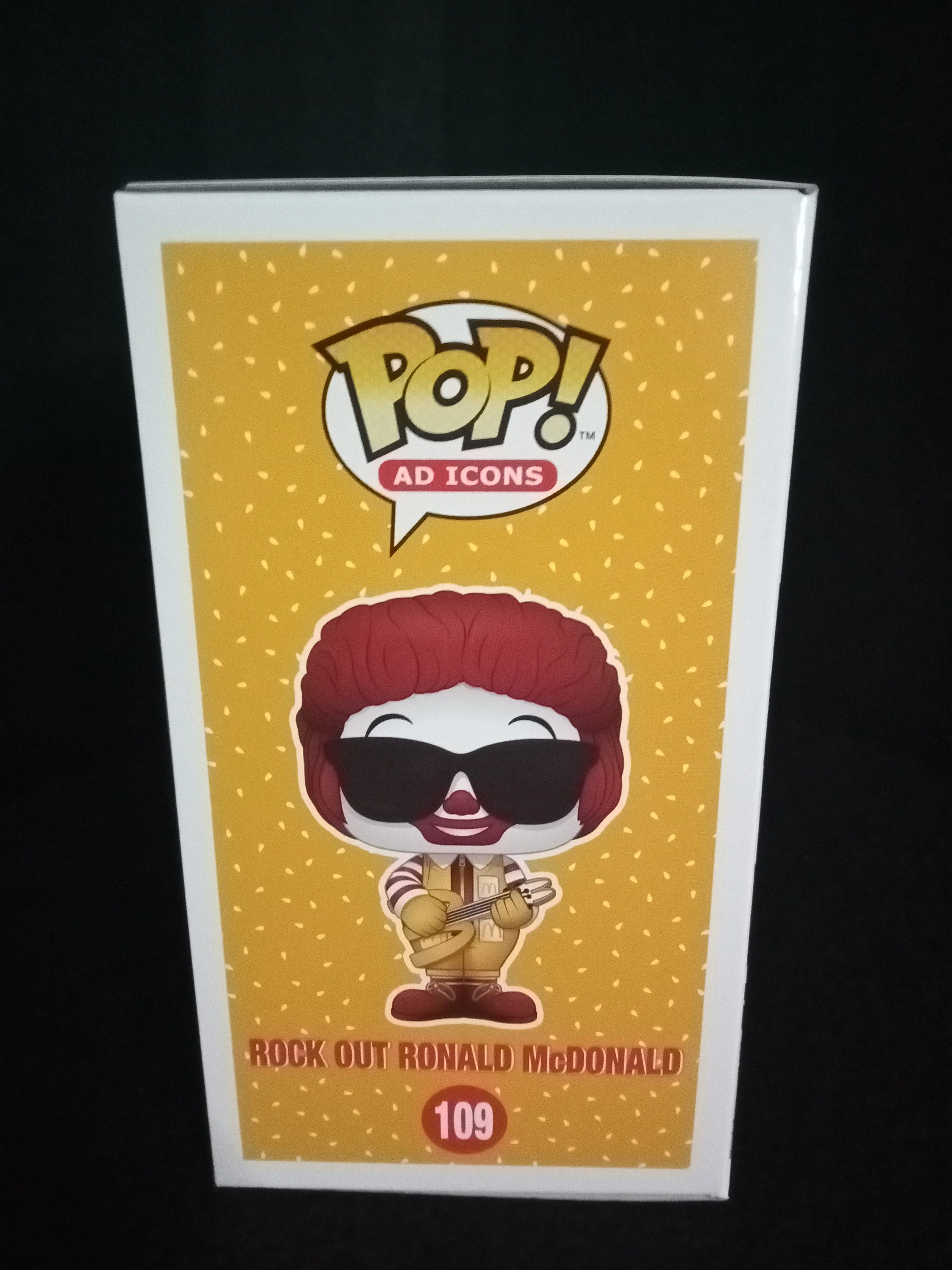 Rock Out Ronald McDonald 109 - Right - Funko Pop!.jpg