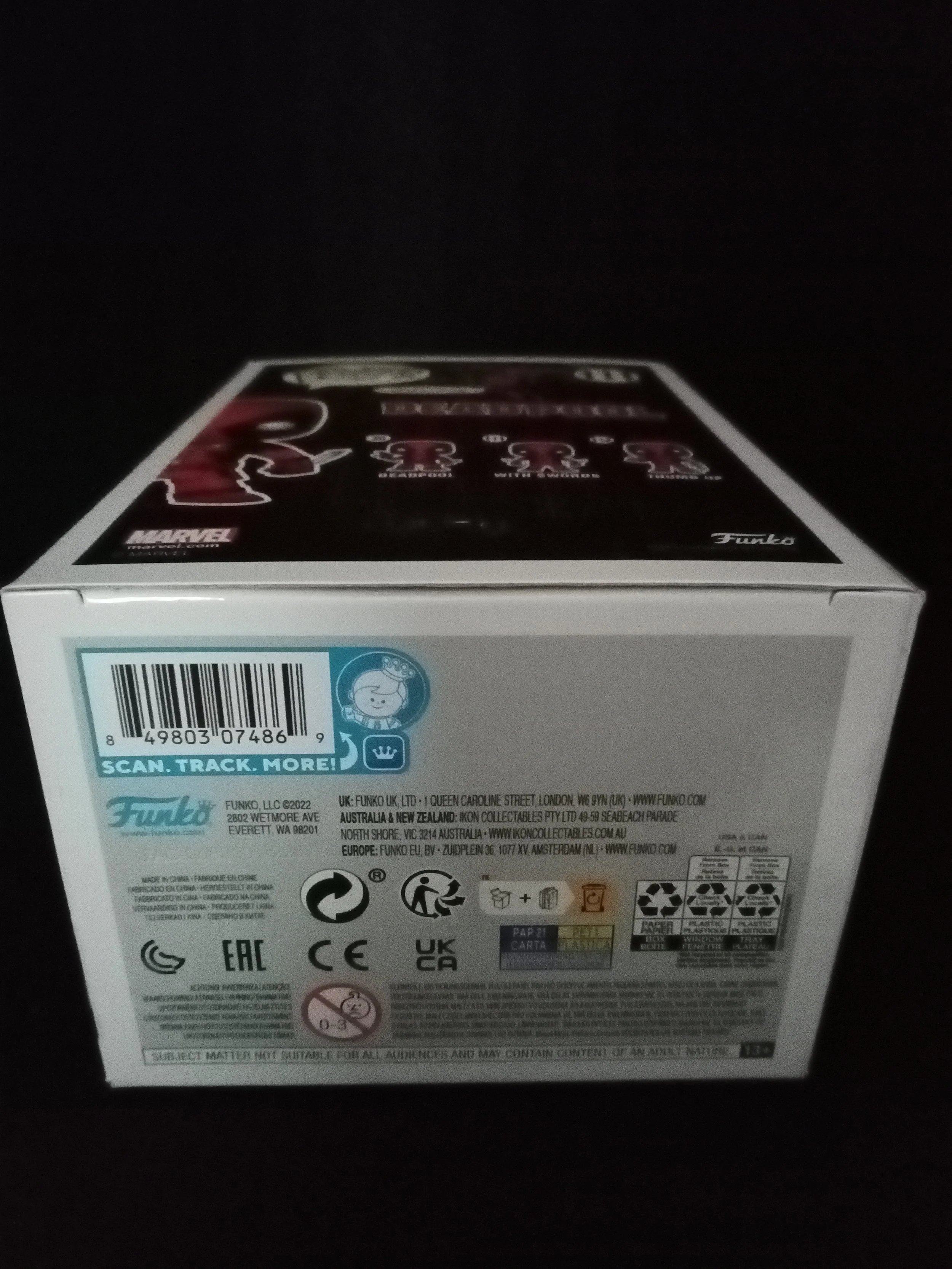 Deadpool 111 - Bottom - Funko Pop!.jpg