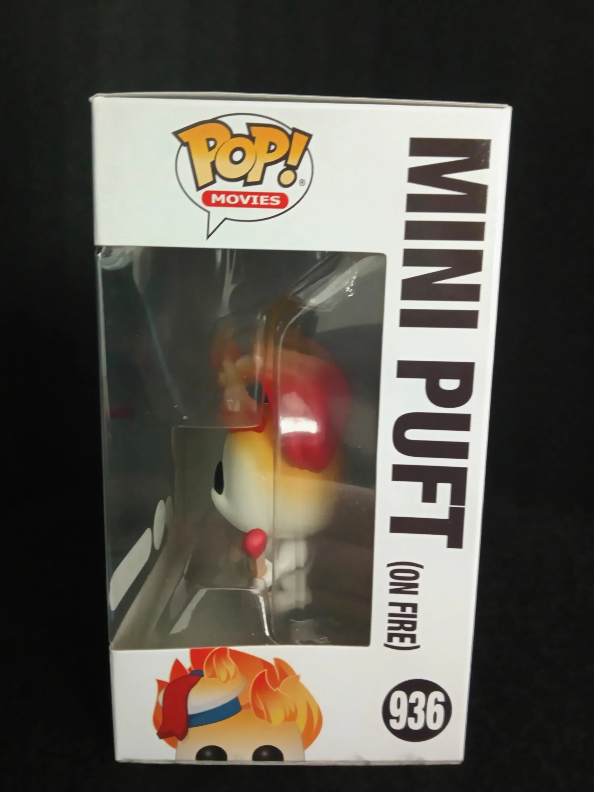 Mini Puft 936 - GITD Fire - Left - Funko Pop!.jpg
