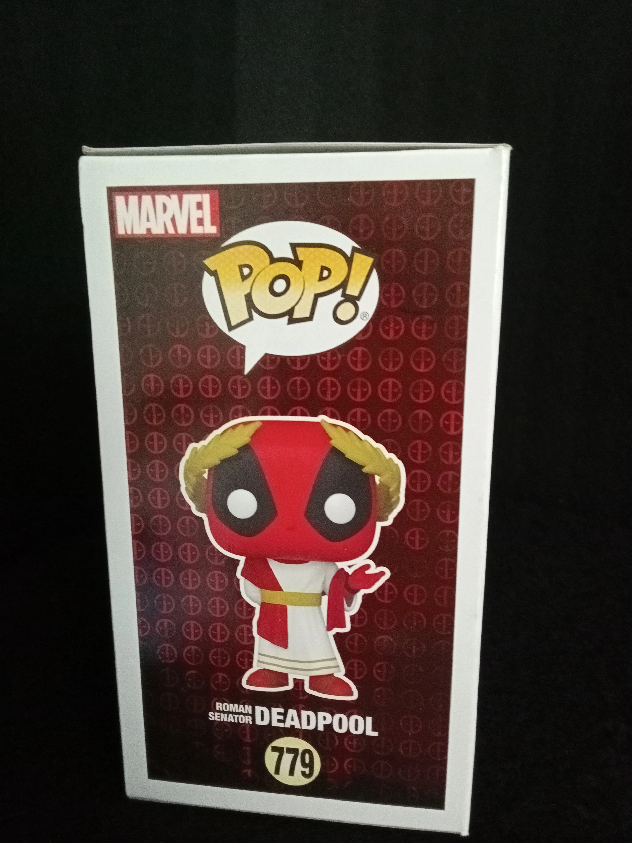 Roman Senator Deadpool 779 - 4 - Funko Pop!.jpg