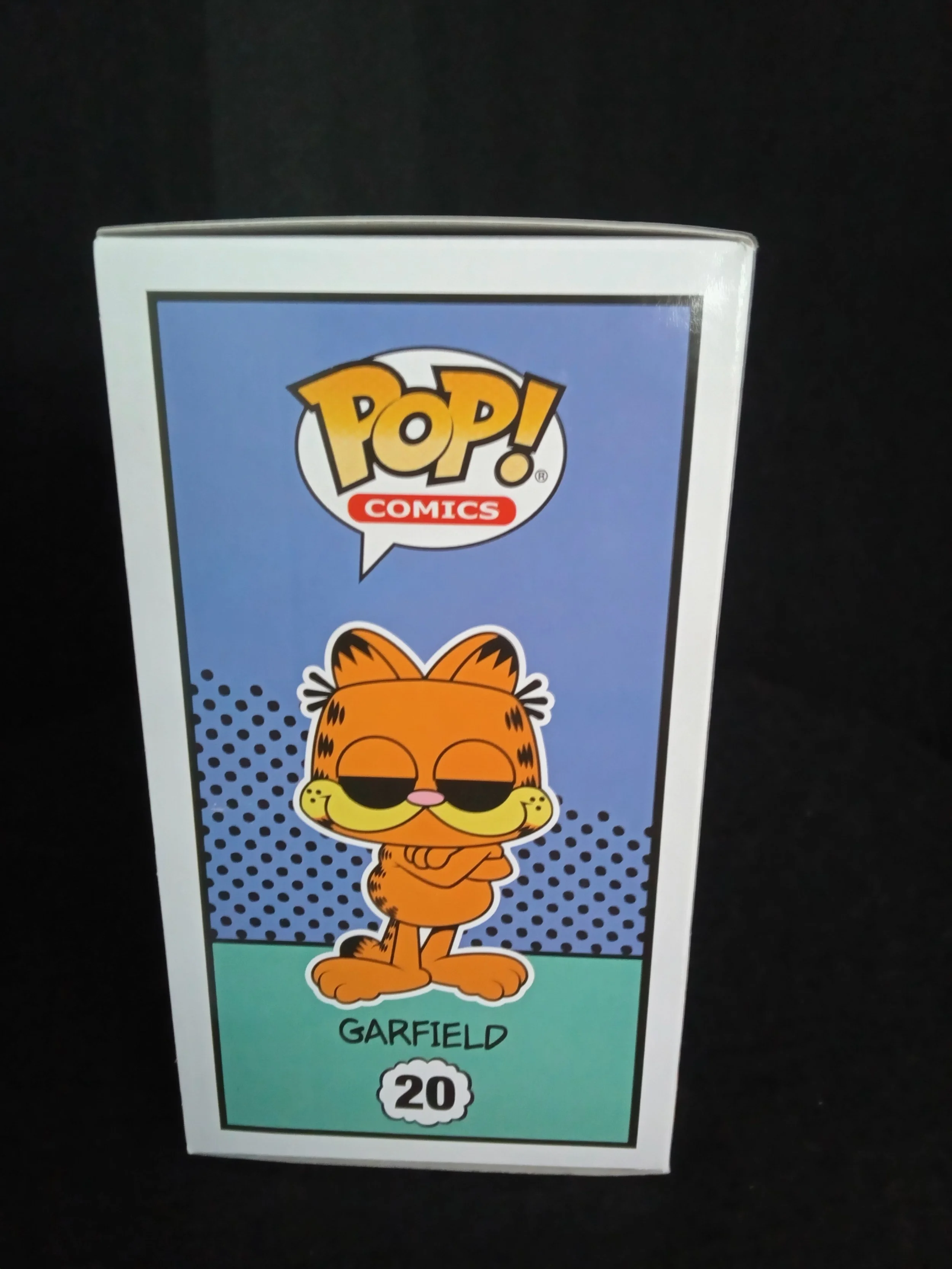 Garfield 20 - Right - Funko Pop!.jpg