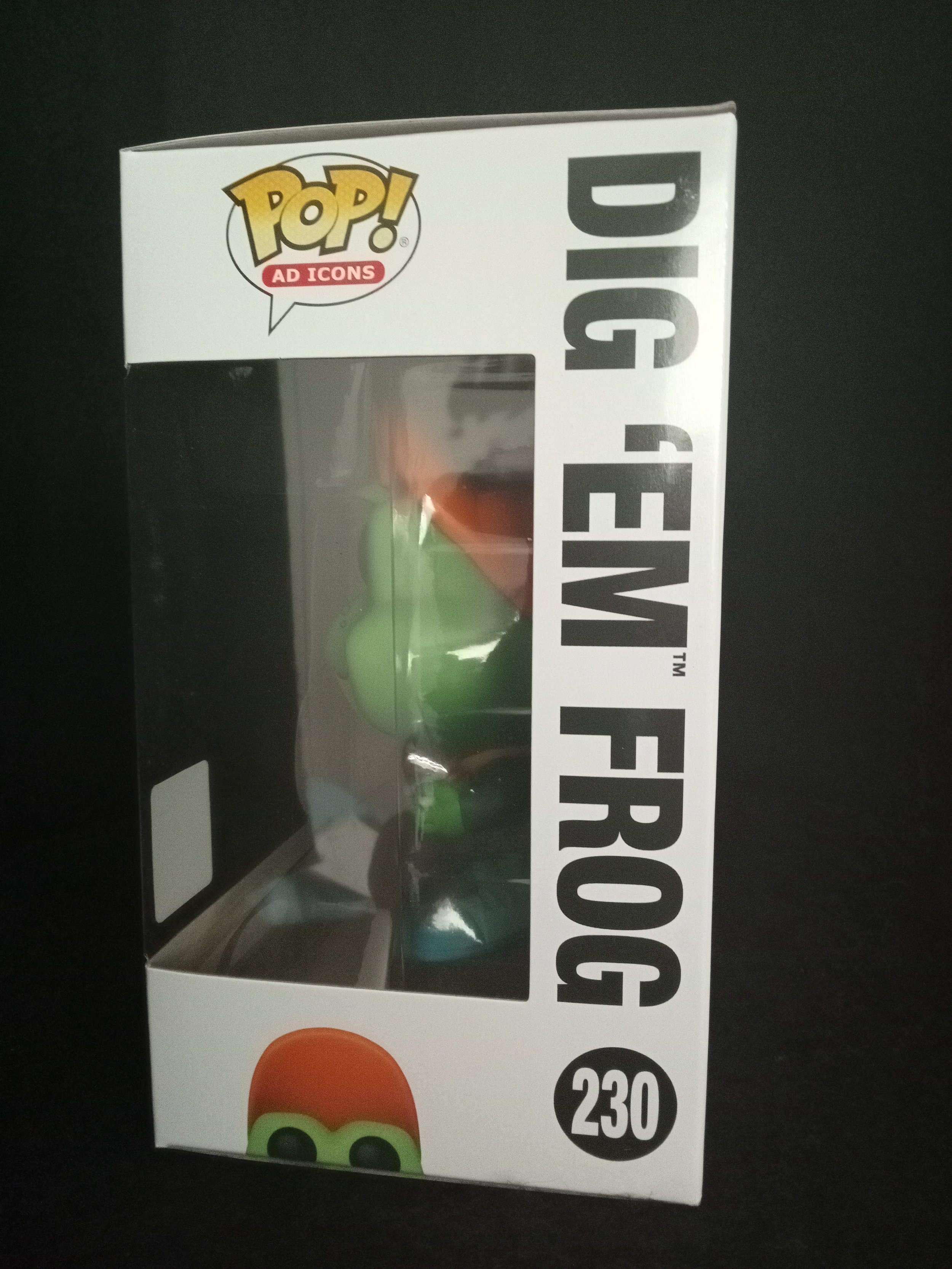 Dig 'Em Frog 230 - 2 - Funko Pop!.jpg
