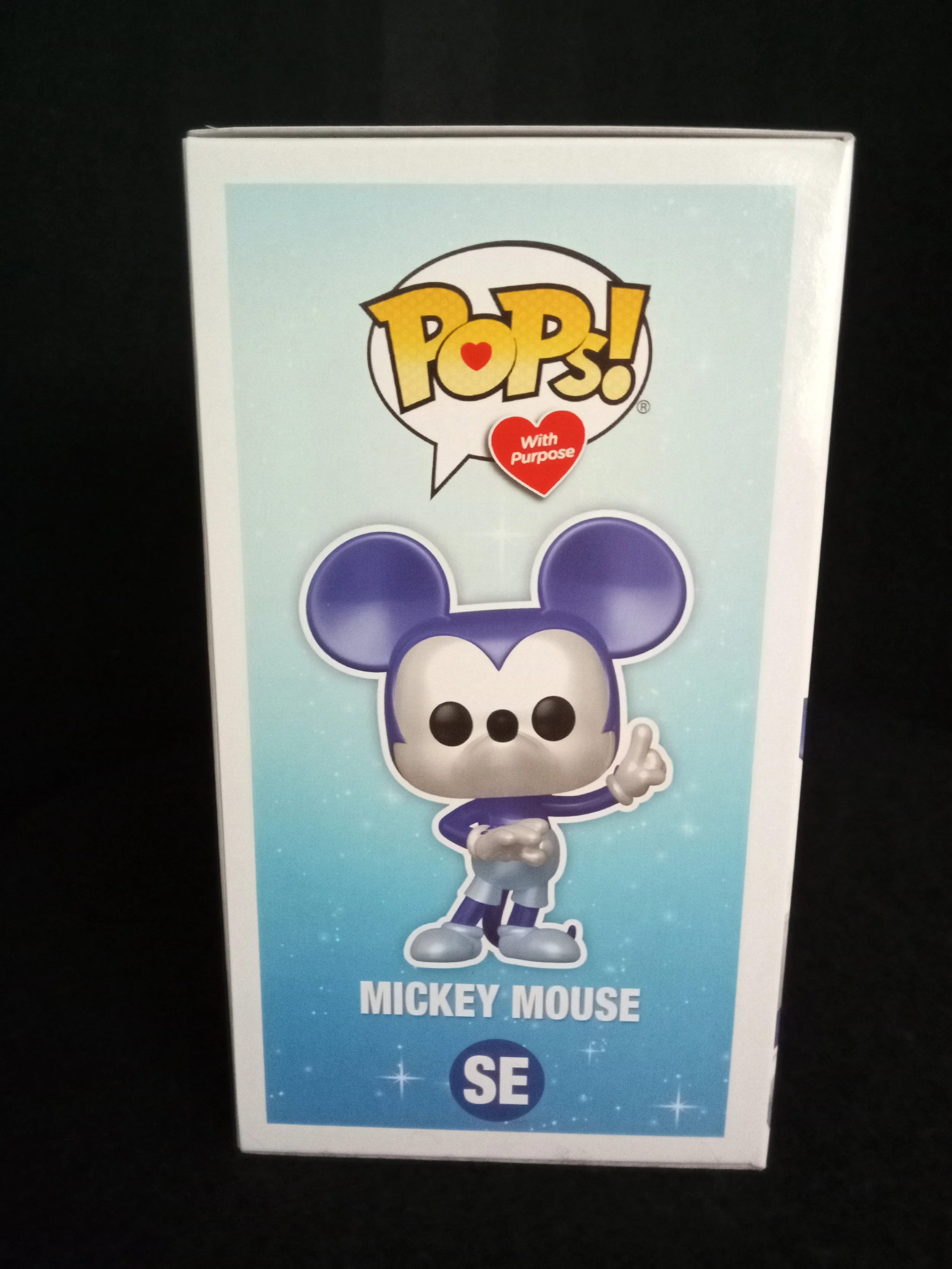 Mickey Mouse - MAW - Right - Funko Pop!.jpg