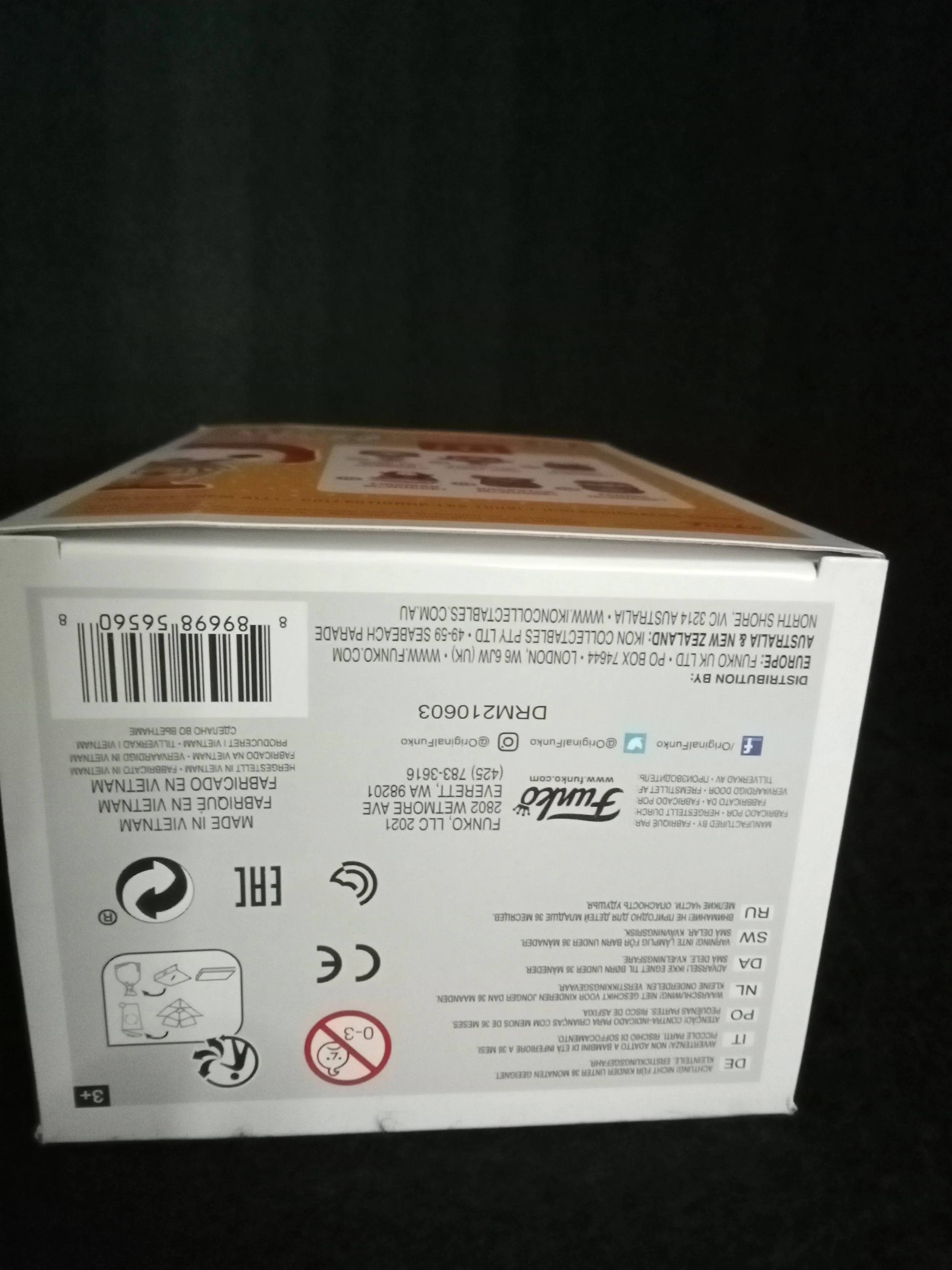 Ronald McDonald 139 - Thailand - Bottom - Funko Pop!.jpg