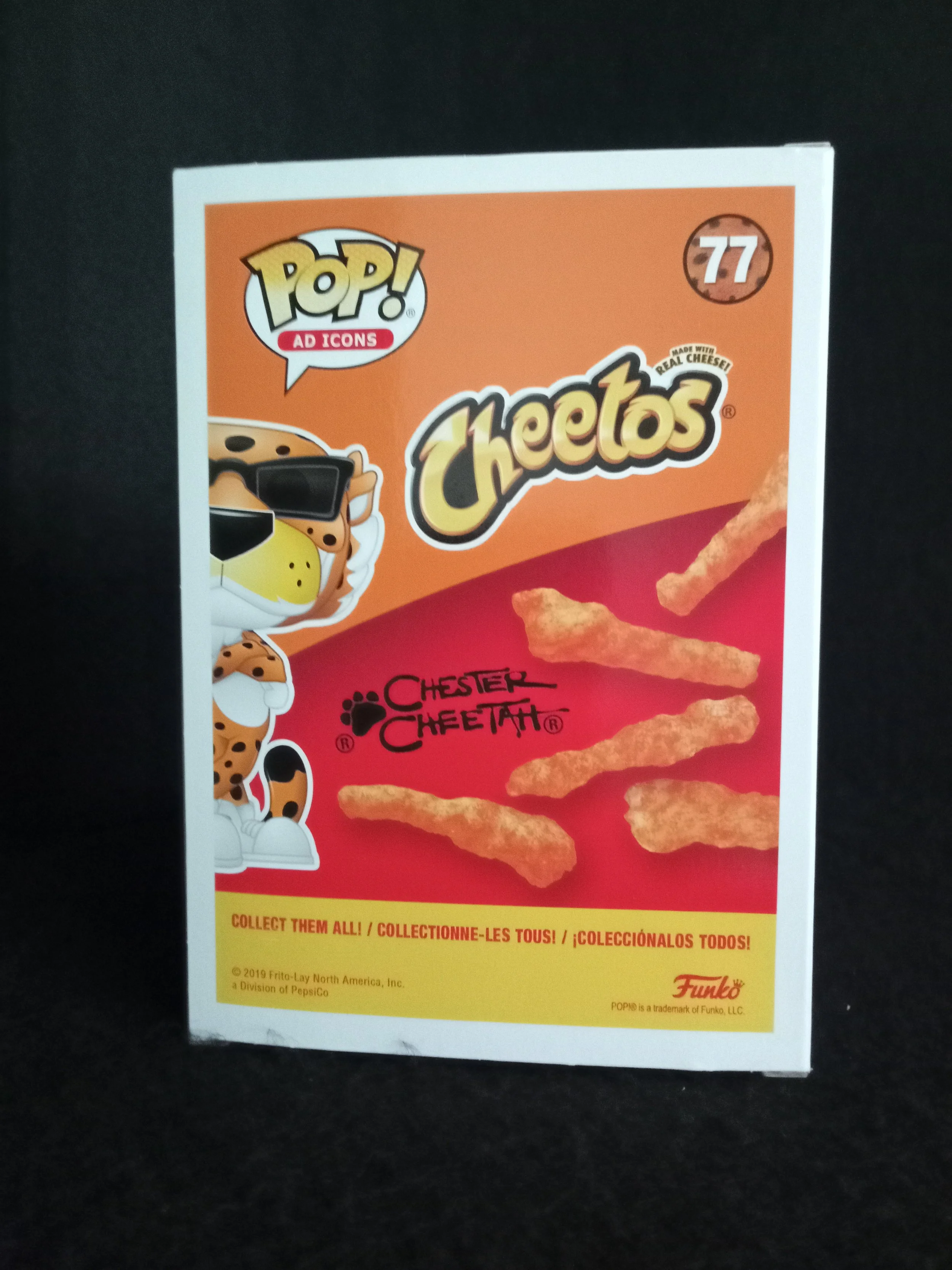 Chester Cheetah 77 - GITD - 3 - Funko Pop!.jpg