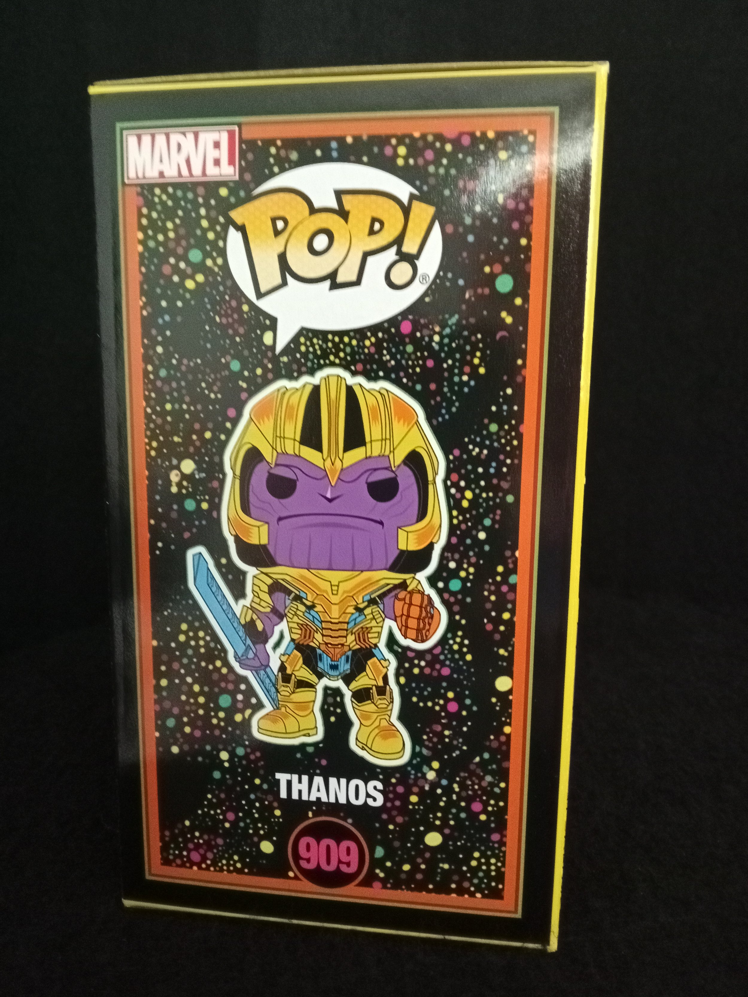 Thanos 909 - Blacklight - 4 - Funko Pop!.jpg