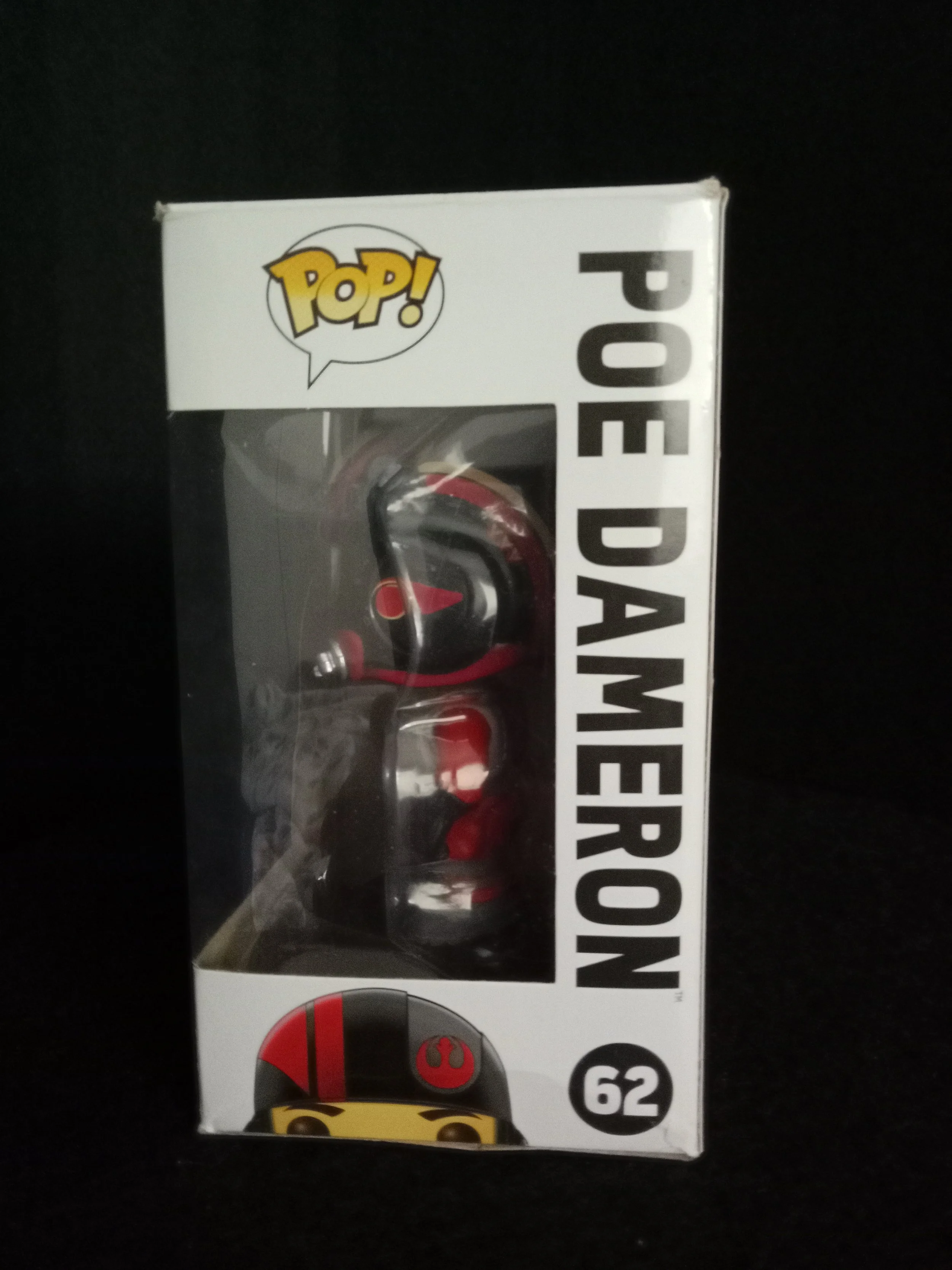 Poe Dameron 62 - 2 - Funko Pop!.jpg