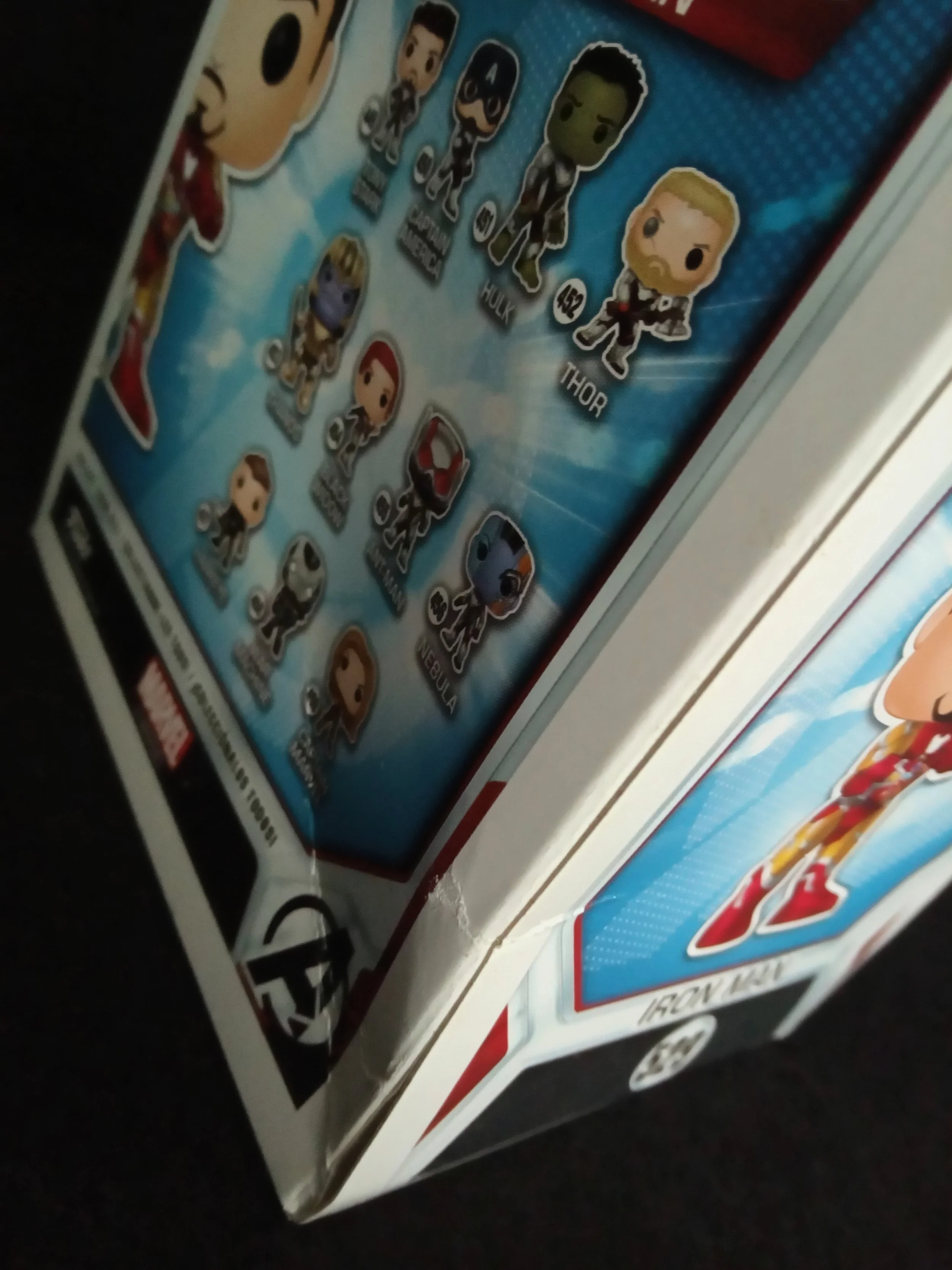 Iron Man 529 - Damage 1 - Funko Pop!.jpg