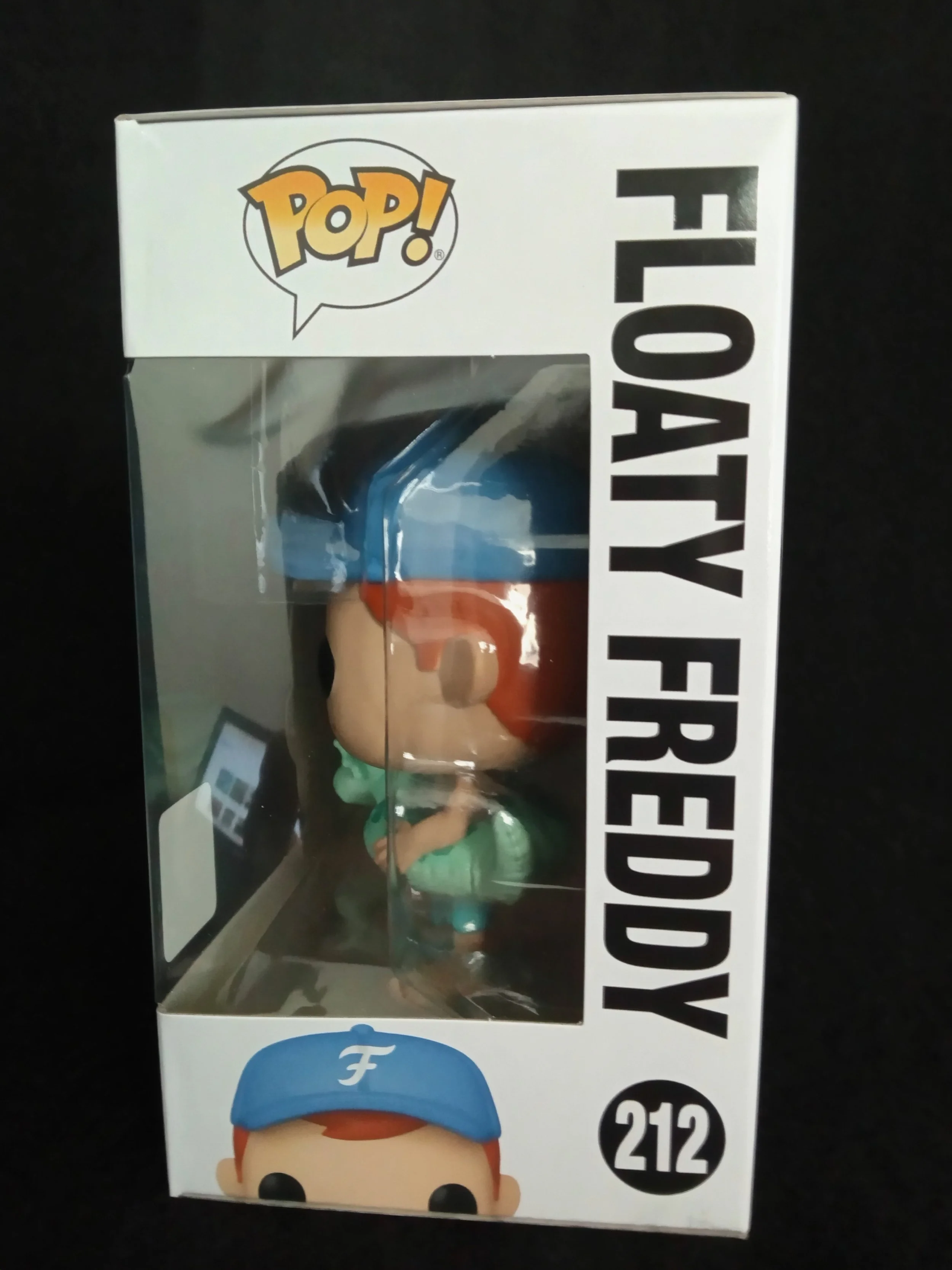 Floaty Freddy 212 - Left - Funko Pop!.jpg