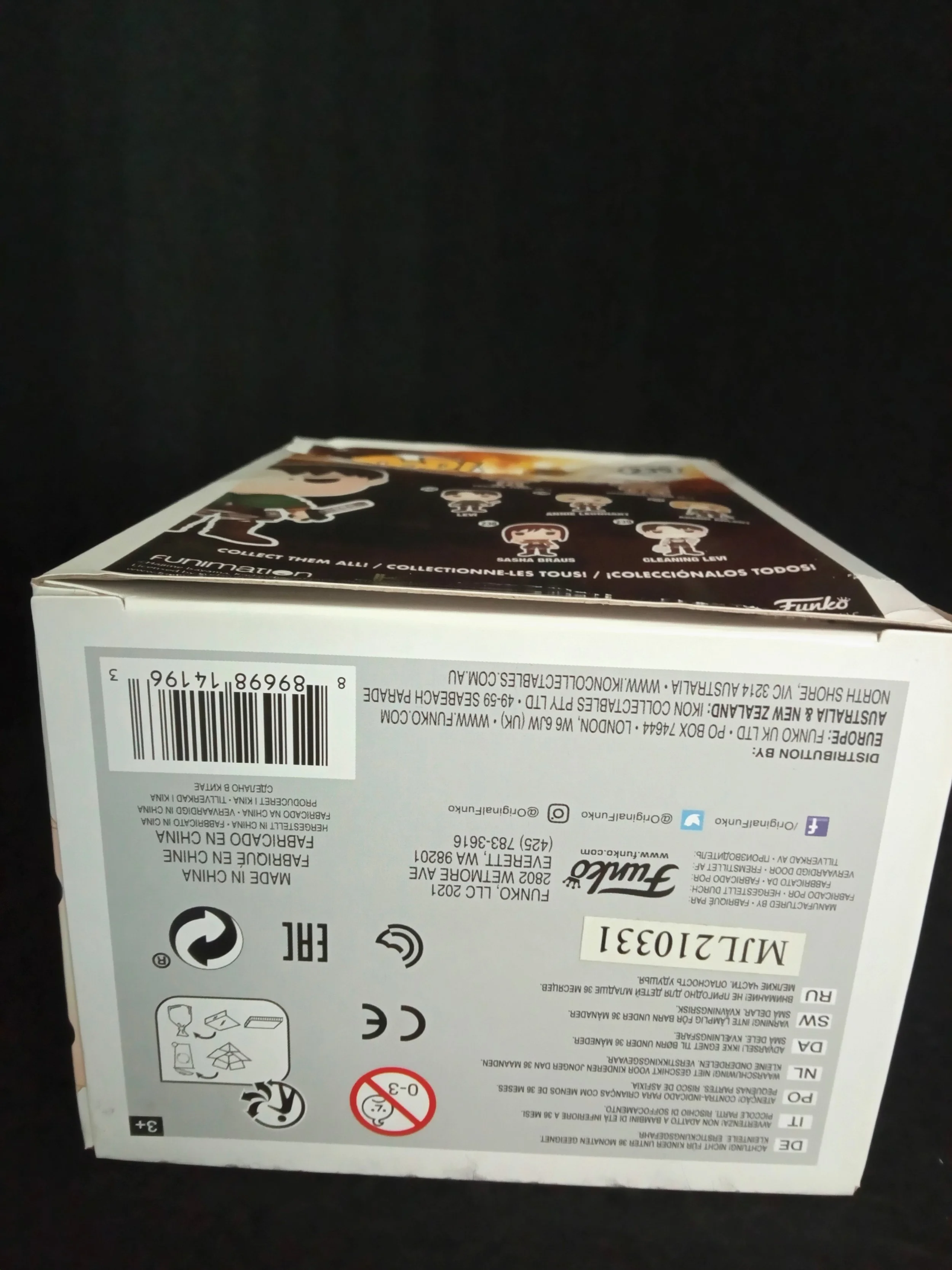 Levi 235 - 6 - Funko Pop!.jpg