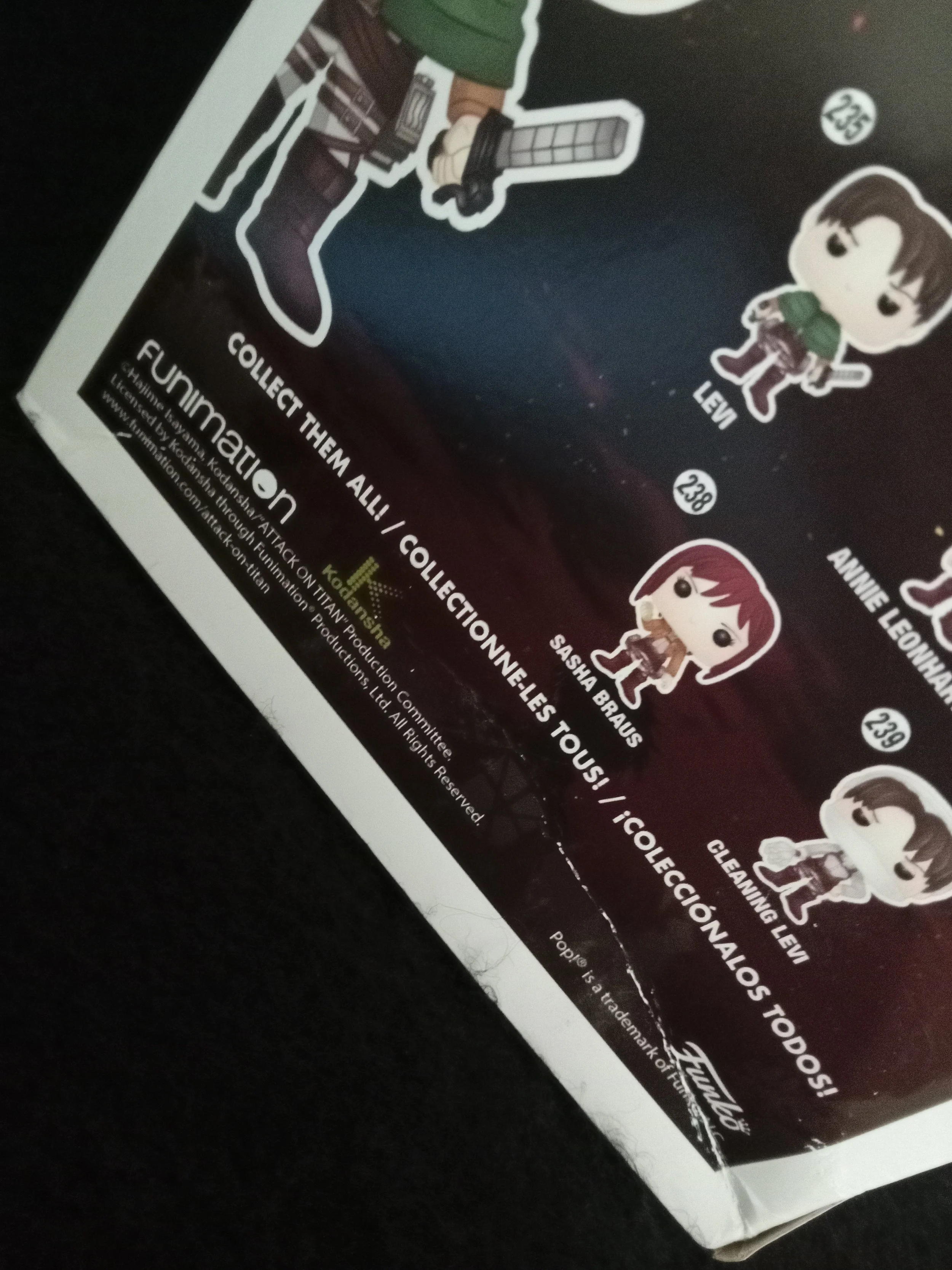 Levi 235 - Damage 2 - Funko Pop!.jpg