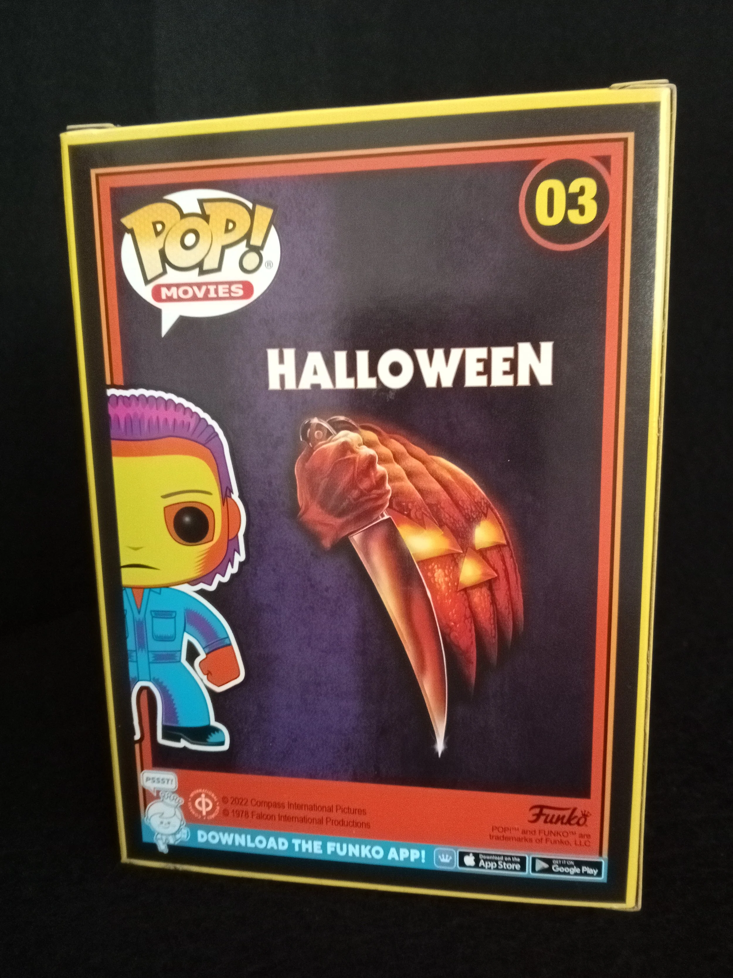 Michael Myers 03 - Blacklight - 3 - Funko Pop!.jpg