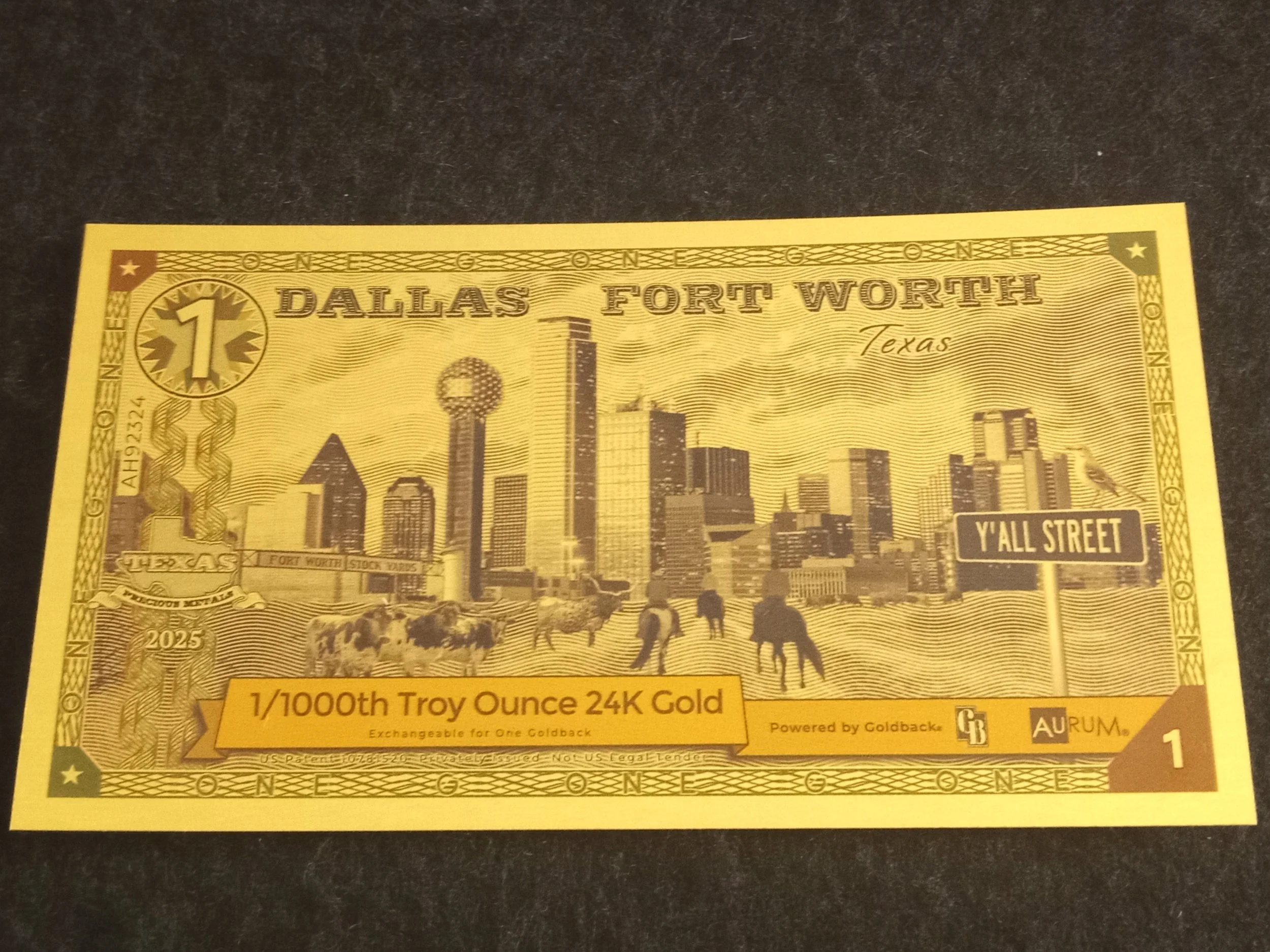 Dallas 1 GB - AH92324.jpg
