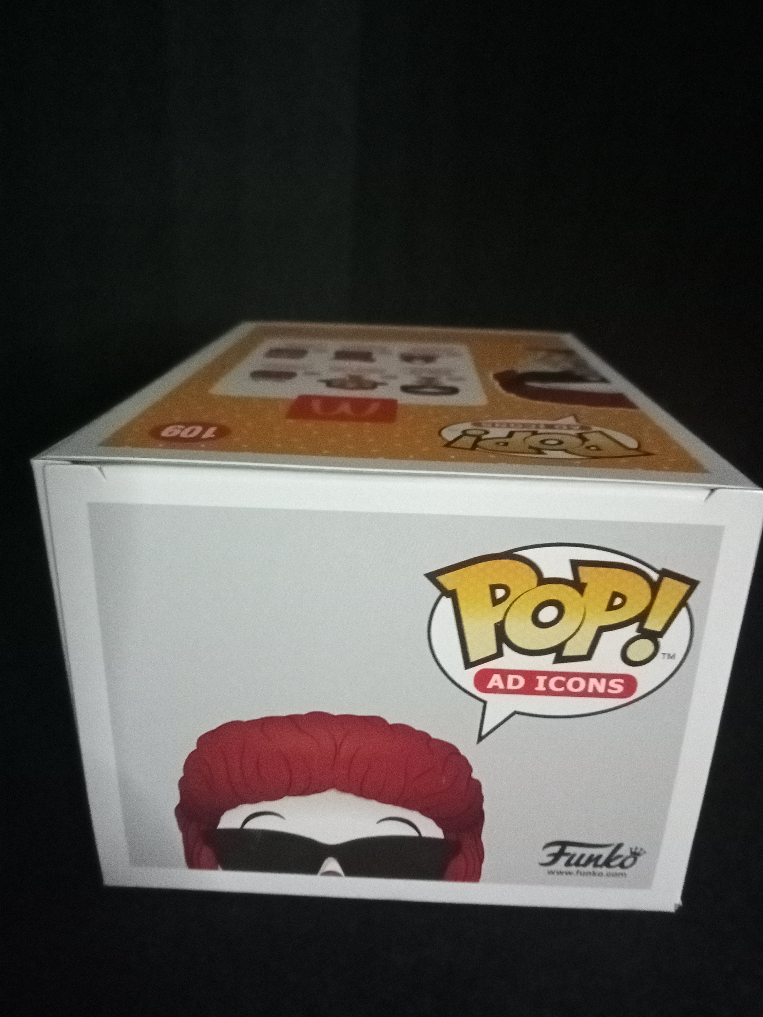 Rock Out Ronald McDonald 109 - Top - Funko Pop!.jpg