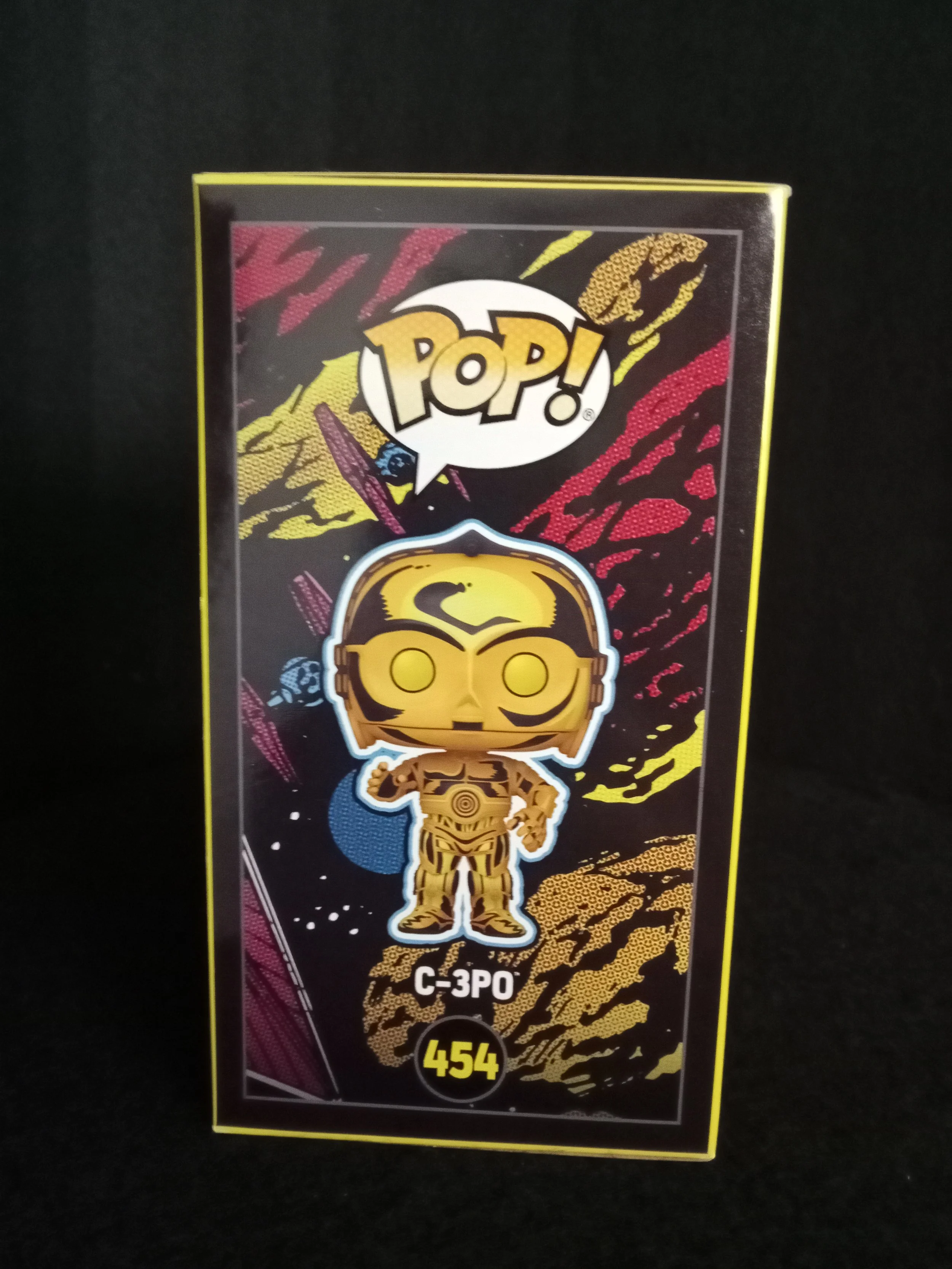 C-3PO 454 - Right - Funko Pop!.jpg