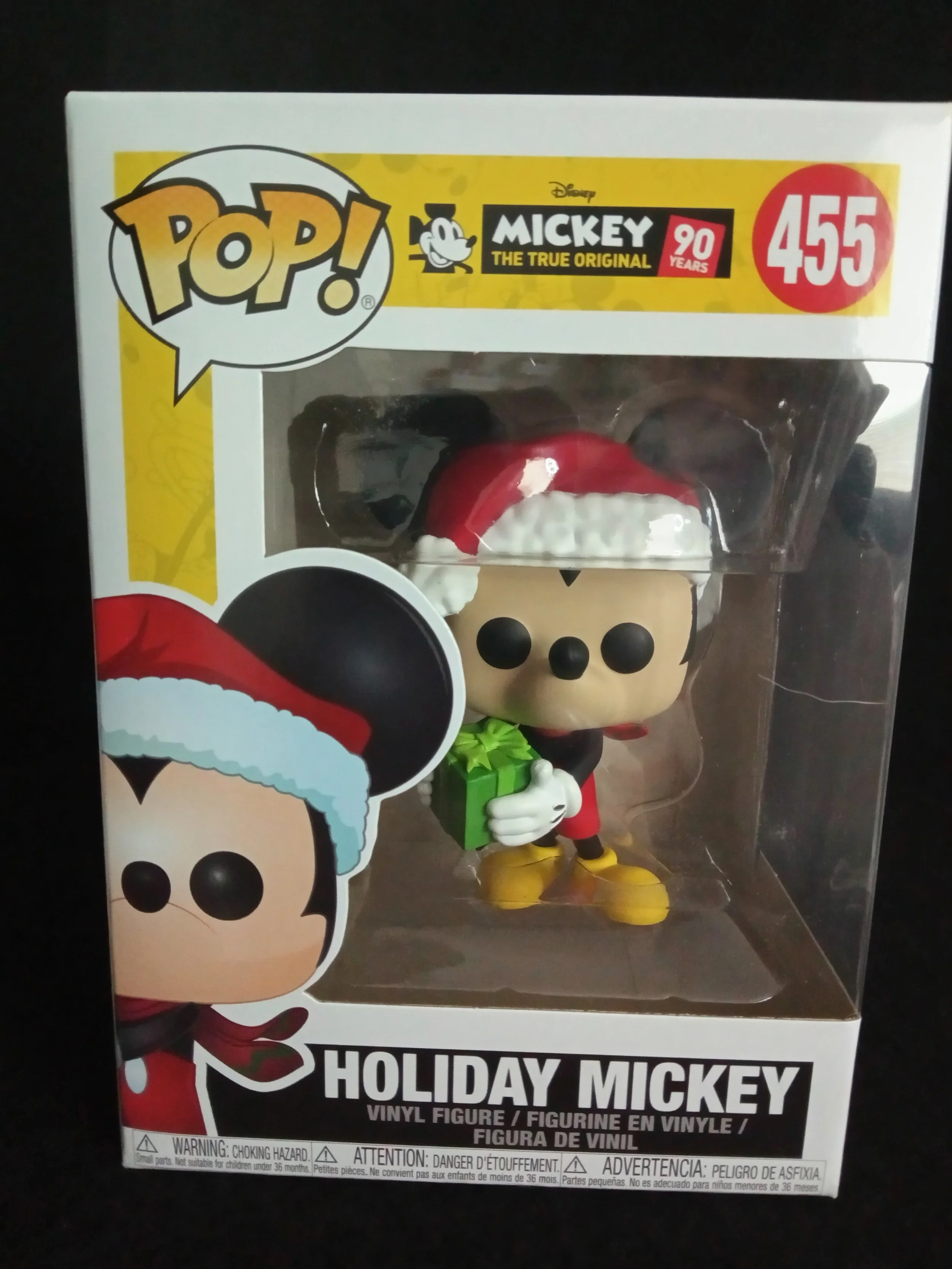 Holiday Mickey 455 - Front - Funko Pop!.jpg