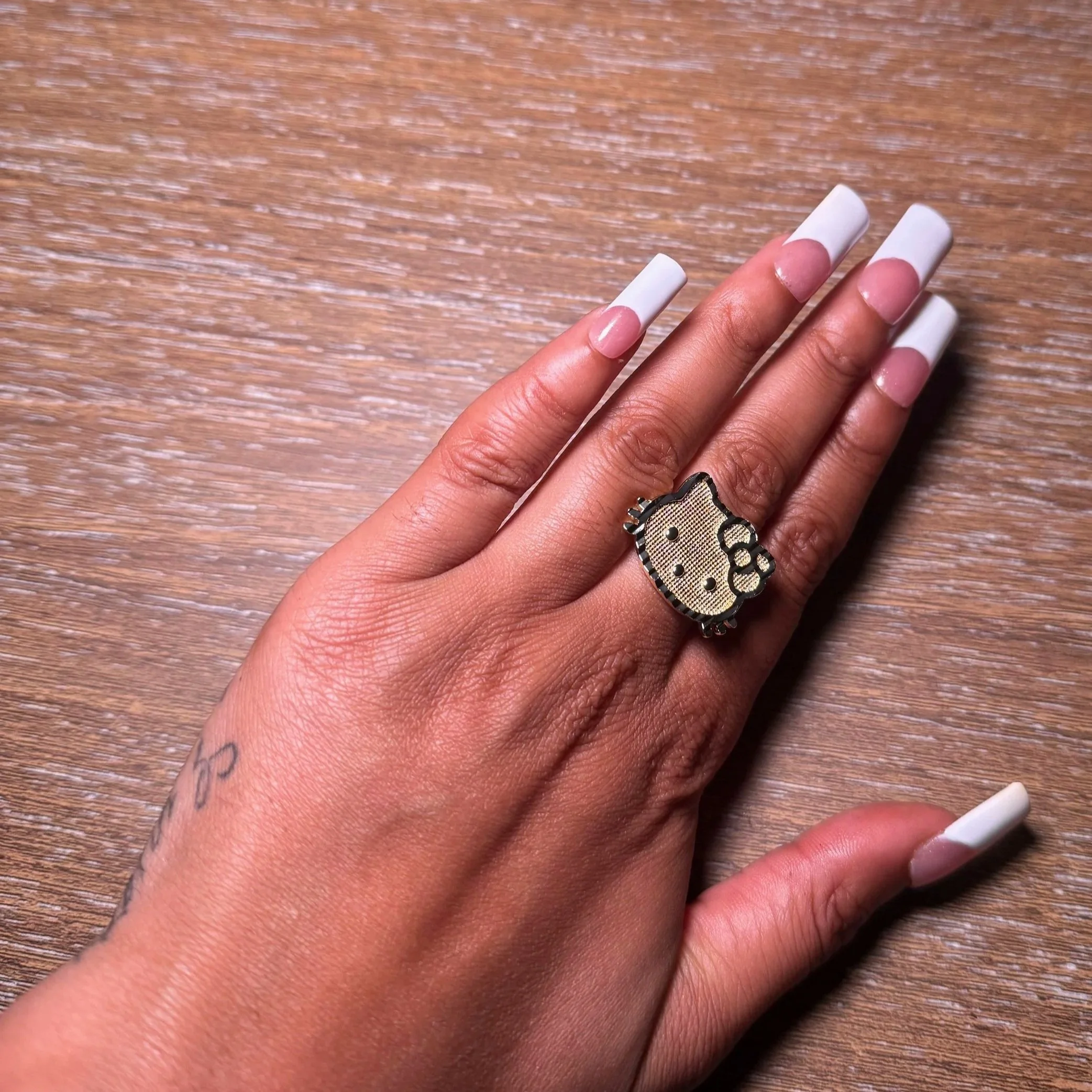 hellokitty+ring.jpg