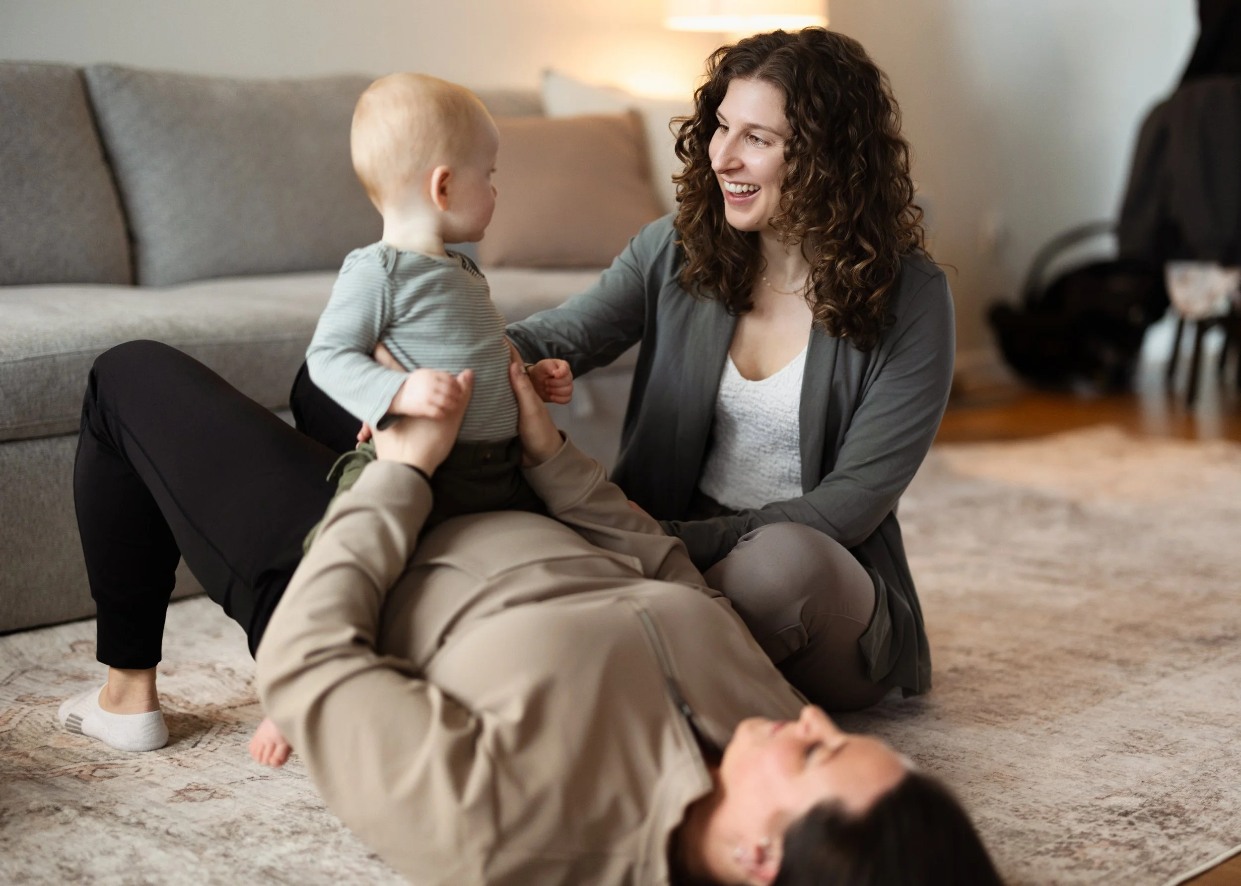 pelvic floor physical therapy postpartum mother exercise
