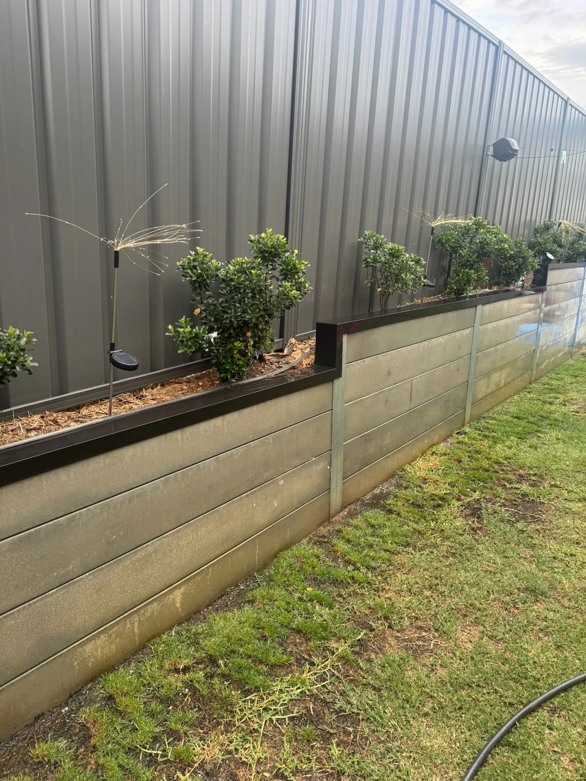 Retaining Wall Capping Edge