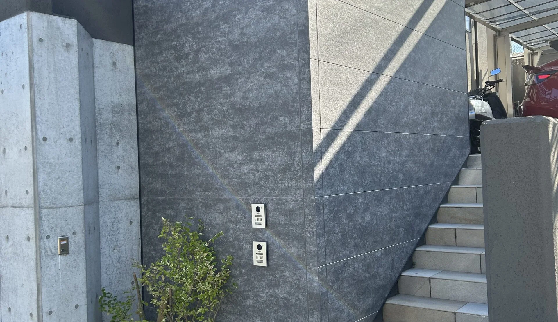 神戸市北区　RC擁壁サイディング張り