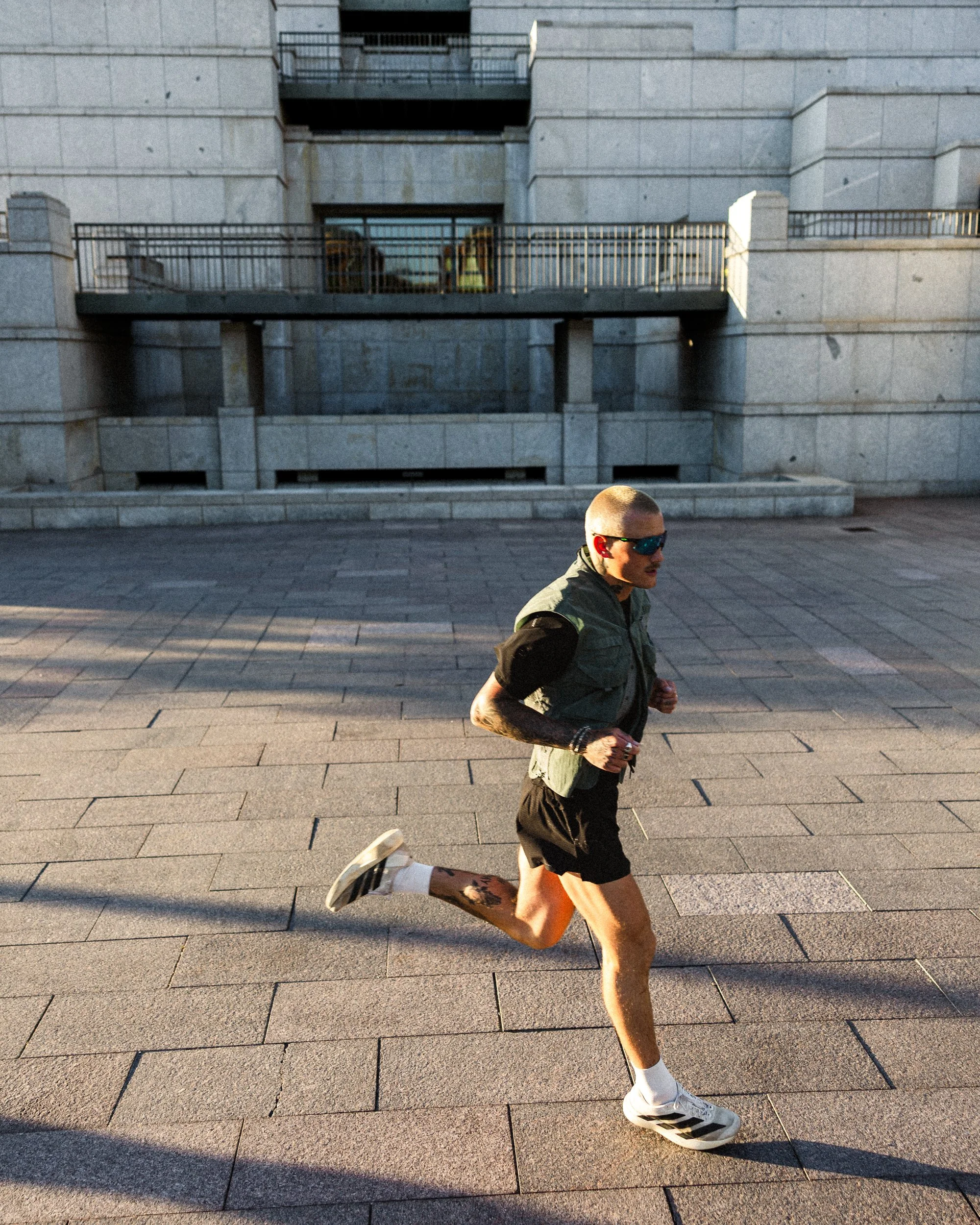 OAKLEY-RUN-S26-WEB-TM-61.jpg