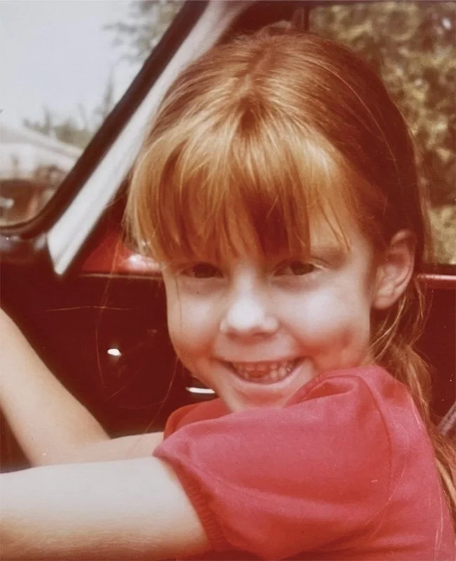Childhood photo of Sarah Bliss Daly, personal coach and keynote speaker living in Redding, CA