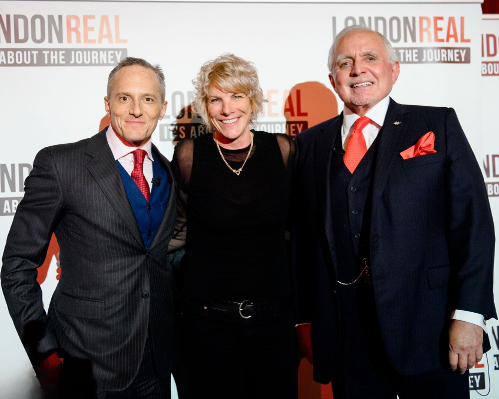 Meet Joni Vincent | International Speaker | Advocate for AI Safety & AI for Humanity. Extensive speaking experience at Microsoft & VMware, Joni now speaks on AI safety for families & AI for humanity. Available for keynotes, panels, and podcasts.