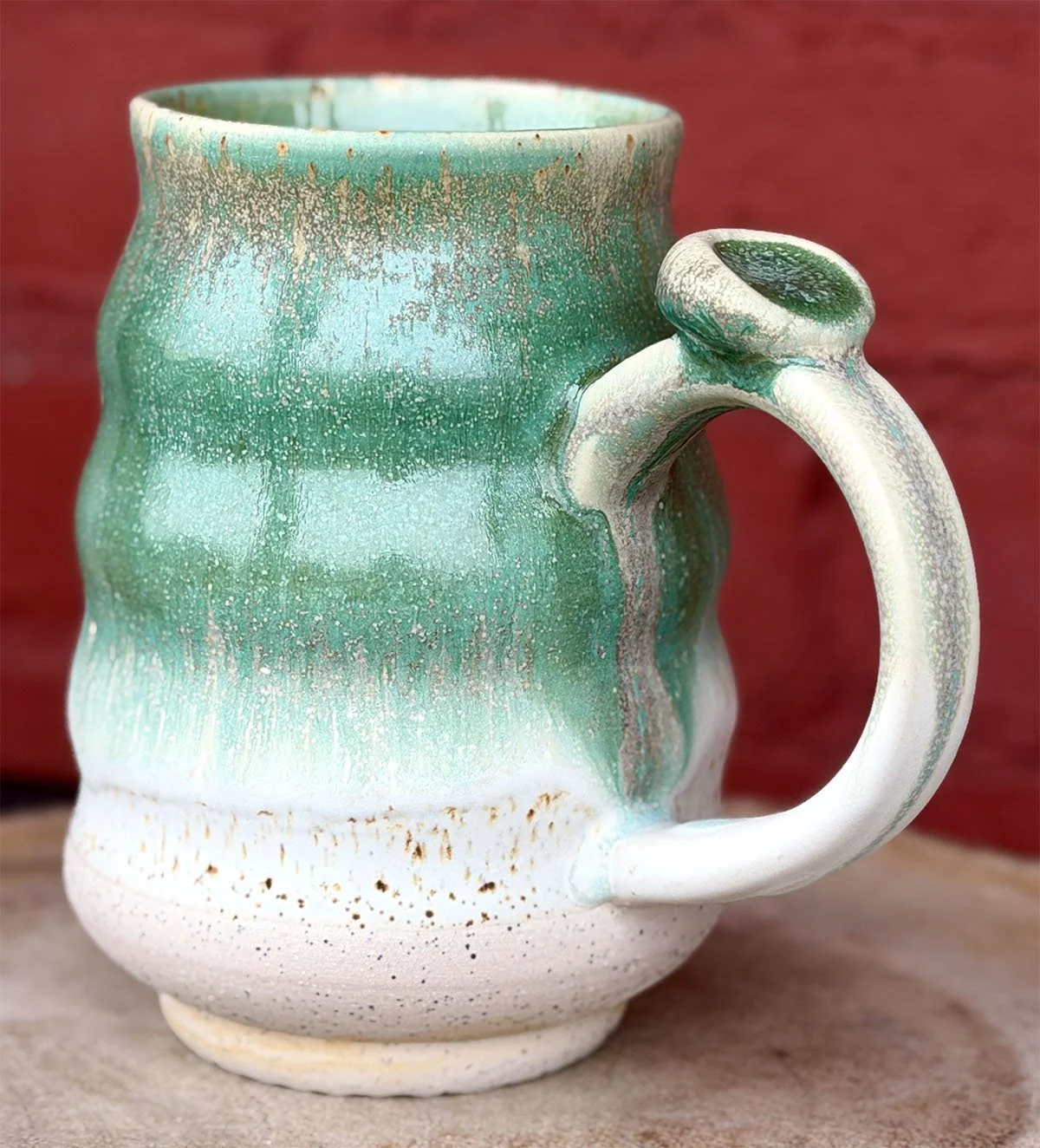 mug008-b.jpg