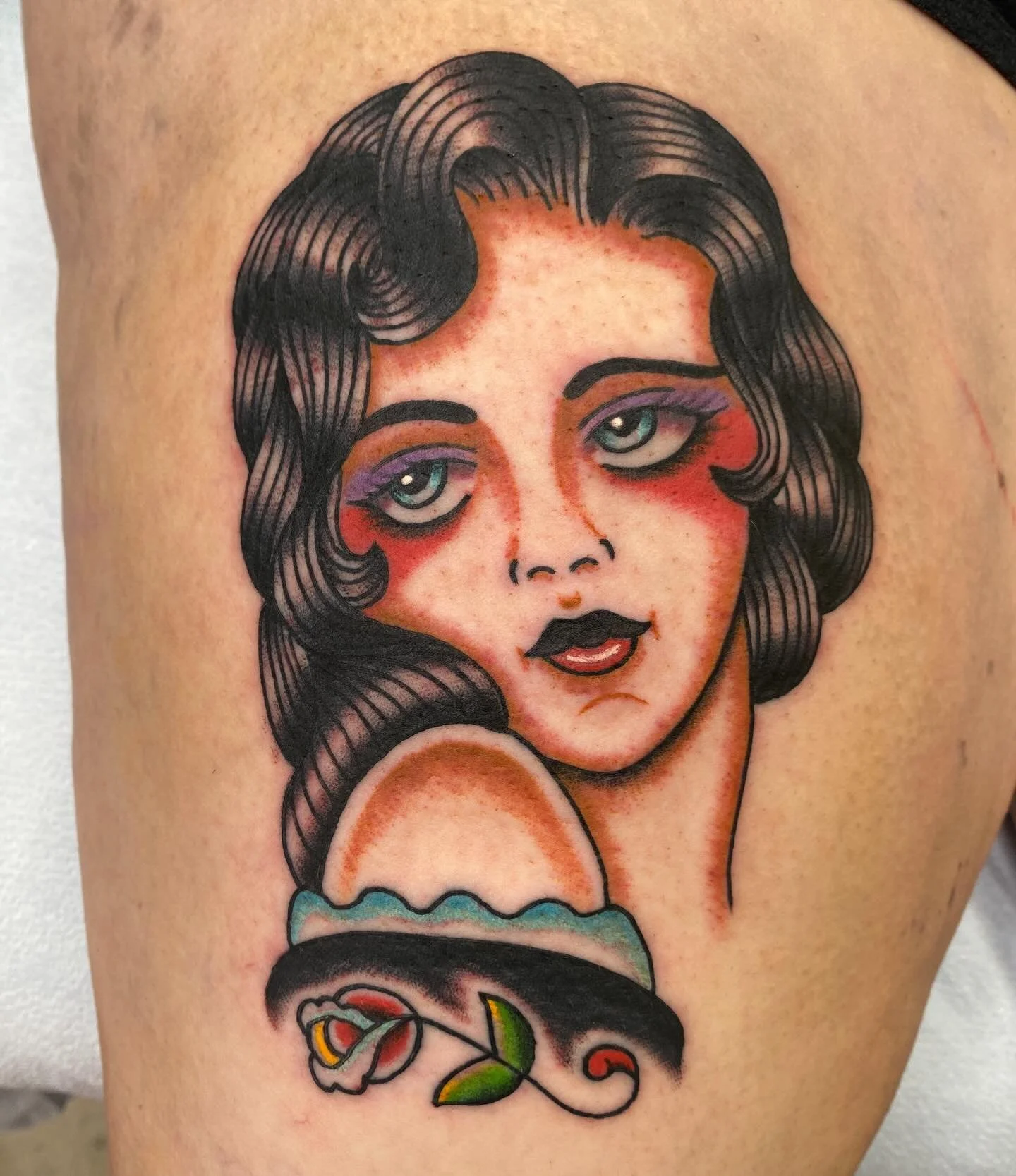 Made this gal for @fancy_pants7 thank you for getting some flash ! I&rsquo;m looking forward to making more lady heads this year. Thank you @colfax_og for teaching me. @thickasthievestattoo #ladyheadtattoo #traditionaltattoo #fyp #tattoo #denvertatto