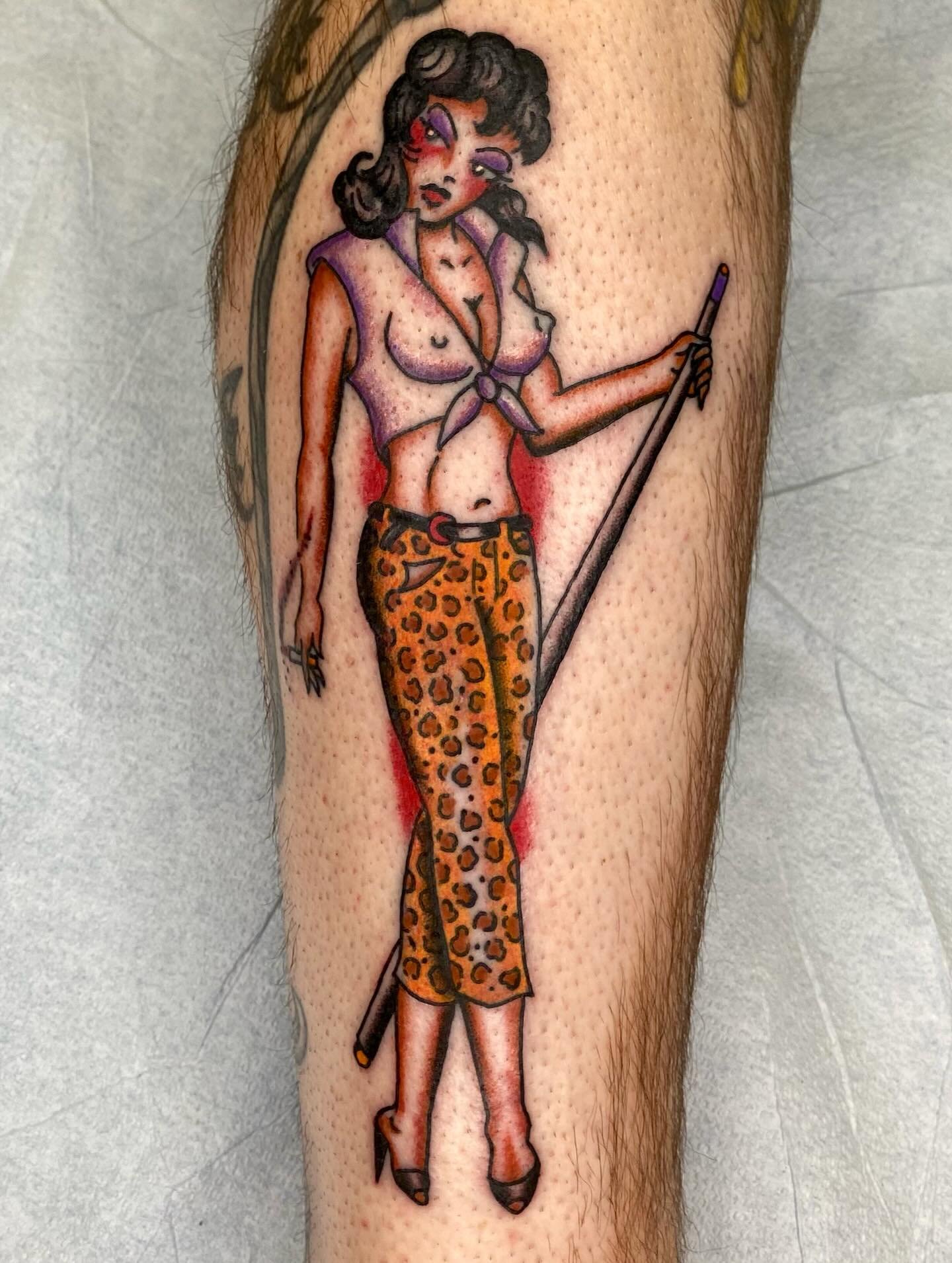 Pin up girl made for @yungchee225 thanks for always making time to stop in on your road trips. @thickasthievestattoo #pinuptattoo #traditionaltattoos #fypage #tattoo