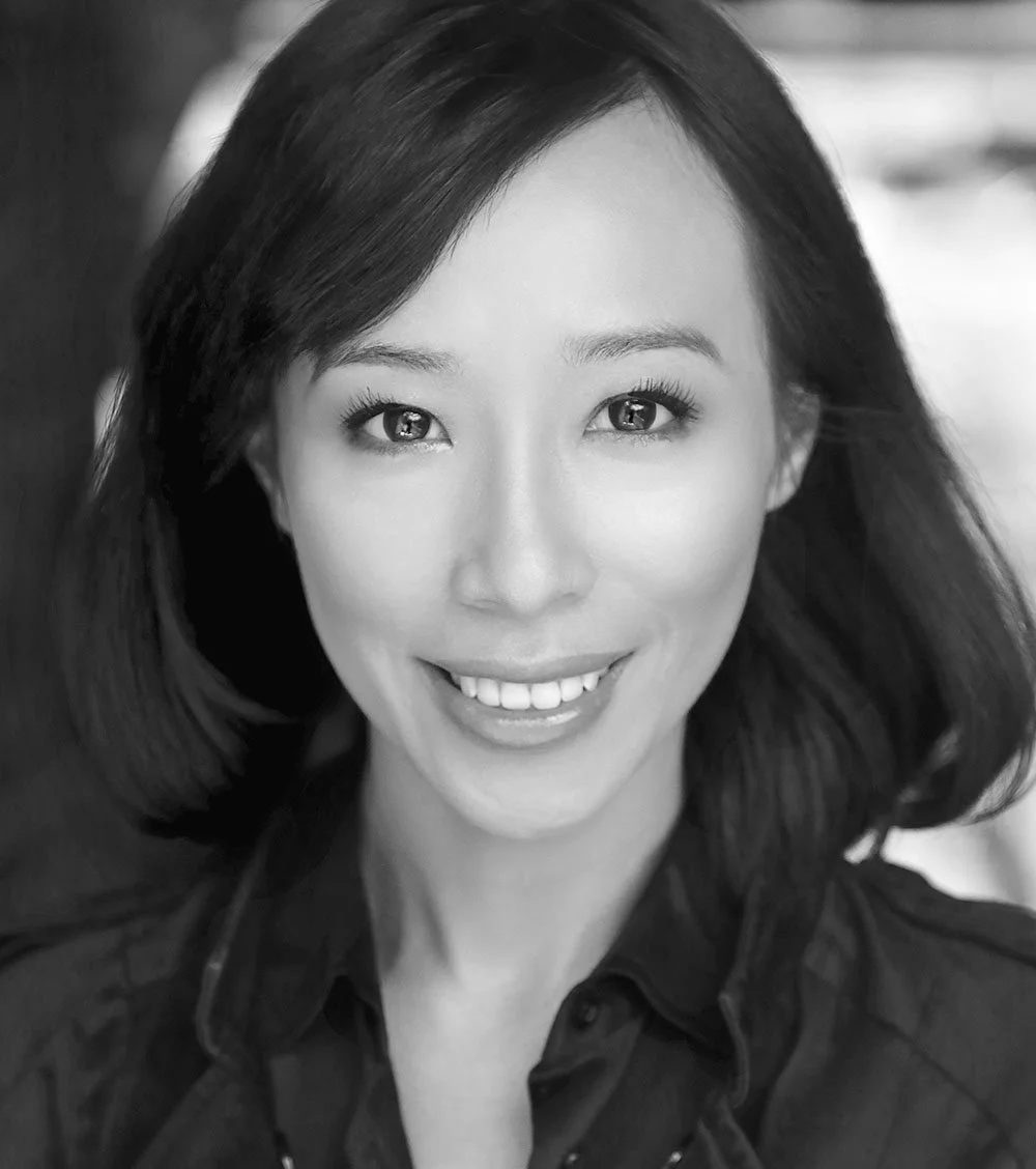   
Soraya Chau
 
 
Ping
  